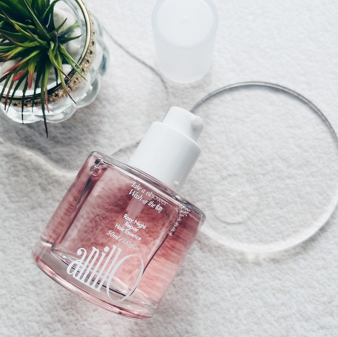 ロージーナイトヘアエッセンス/ANILLO/ヘアオイルを使ったクチコミ(5枚目)