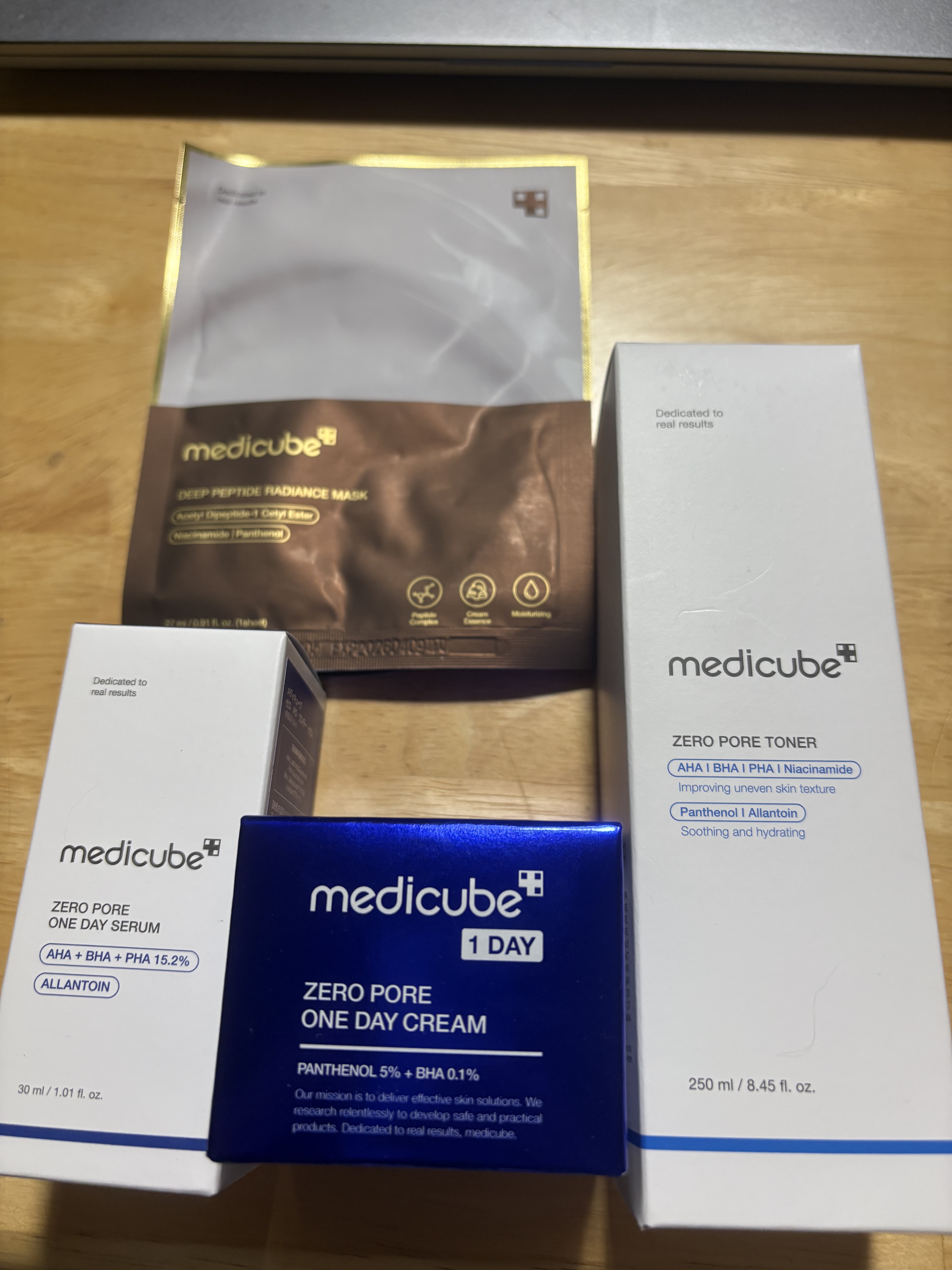 試してみた】ゼロ毛穴トナー MEDICUBEの効果・肌質別の口コミ