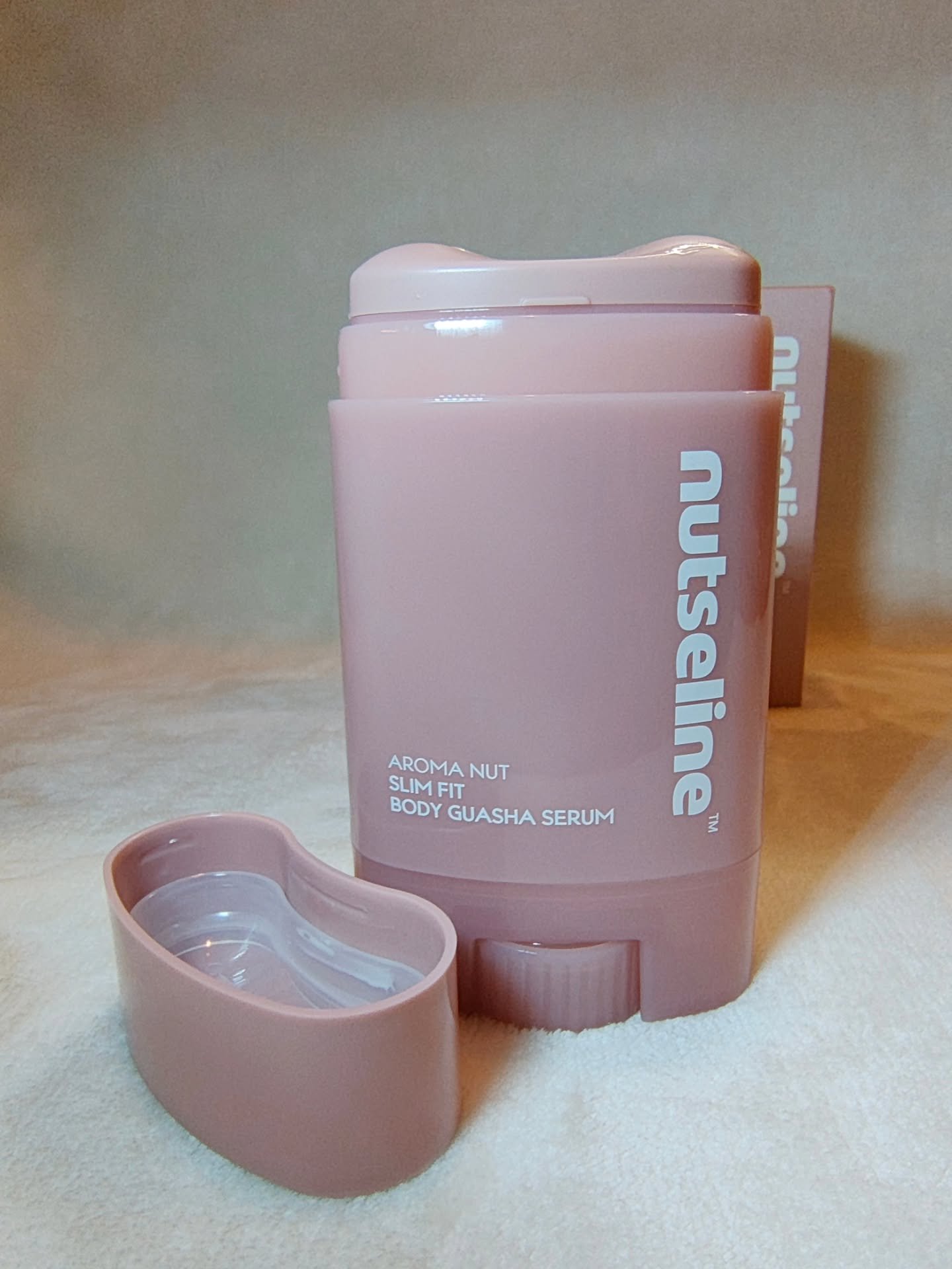 アロマナッツスリムフィットボディカッサセラム/nutseline/美容液を使ったクチコミ（3枚目）