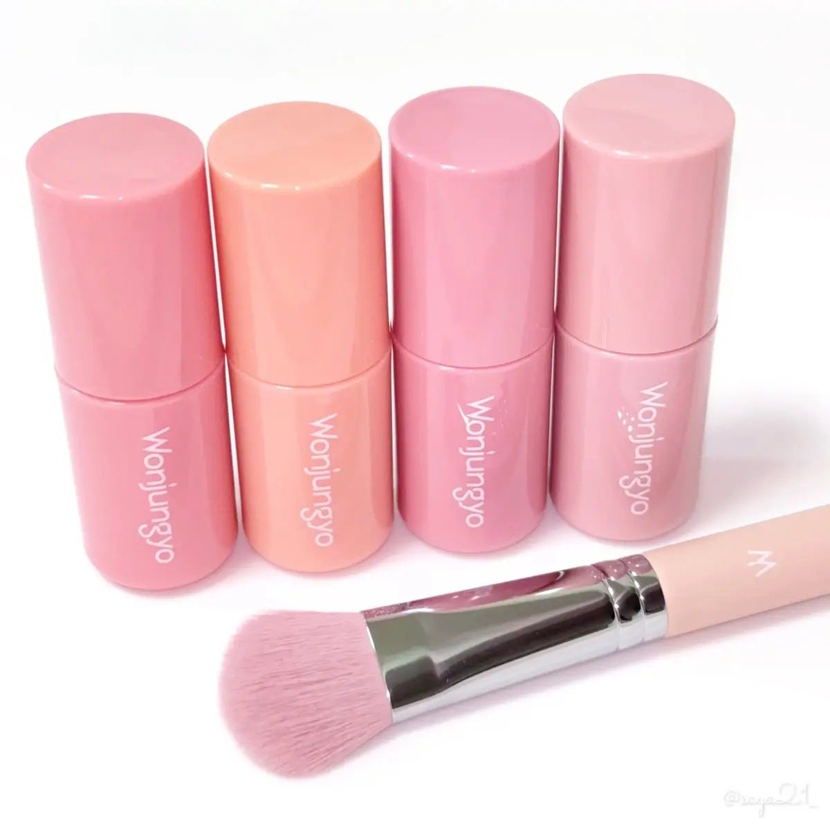 ウォンジョンヨ ベアブルームチーク/Wonjungyo/リキッドチークを使ったクチコミ(1枚目)