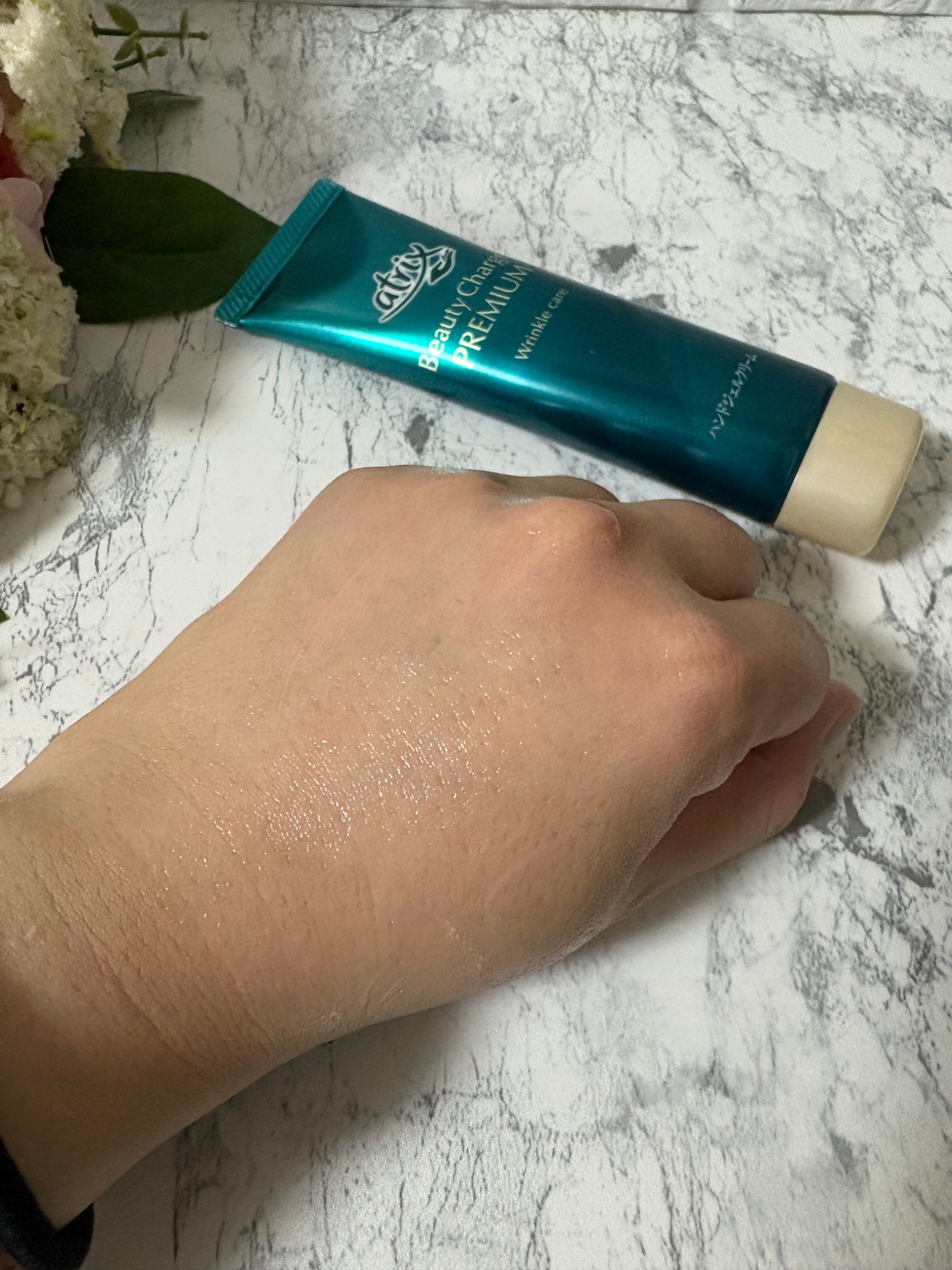 アトリックス ビューティーチャージプレミアム シワ改善 ハンドジェルクリーム 無香料/アトリックス/ハンドクリームを使ったクチコミ(4枚目)