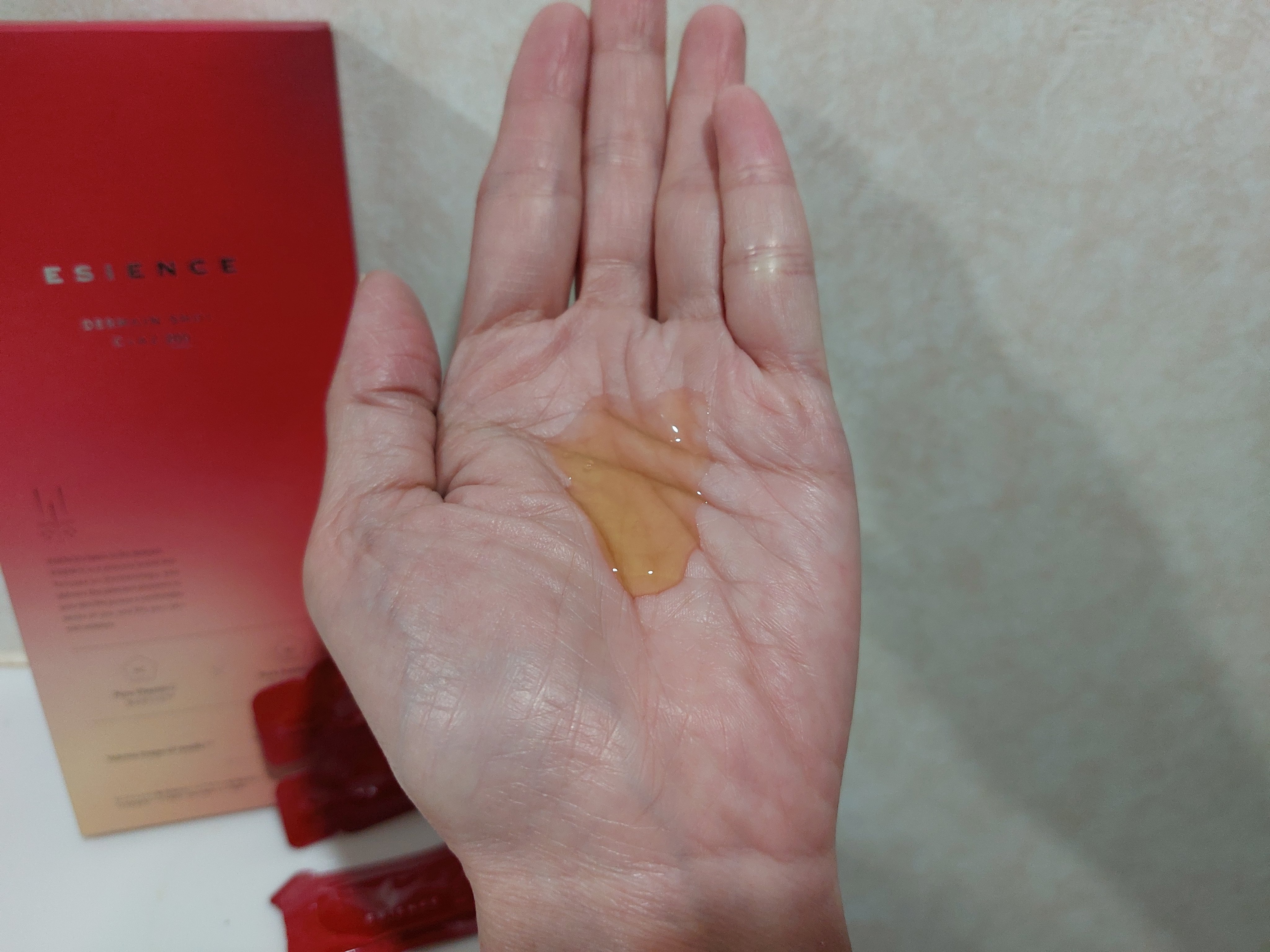 C×AZ ダーマインショット200/ESIENCE/美容液を使ったクチコミ（3枚目）