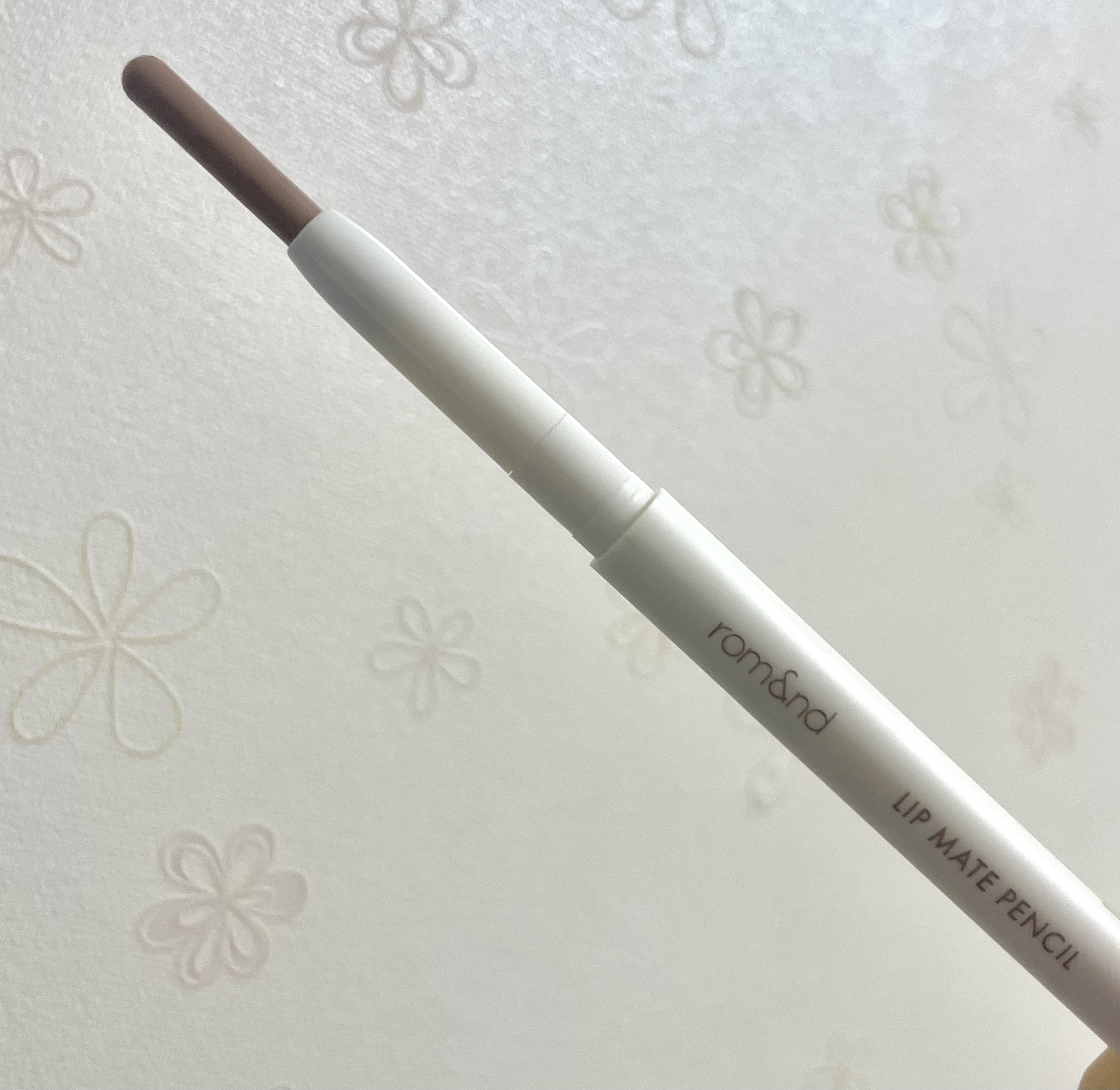 ヌーゼロクッション 01 ポーセリン17/rom&nd/クッションファンデーションを使ったクチコミ（2枚目）