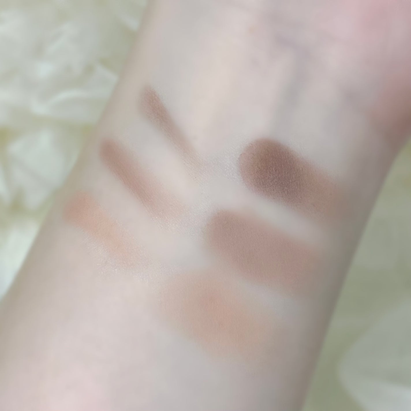 KM アイブロウパウダー/DAISO/パウダーアイブロウを使ったクチコミ(4枚目)