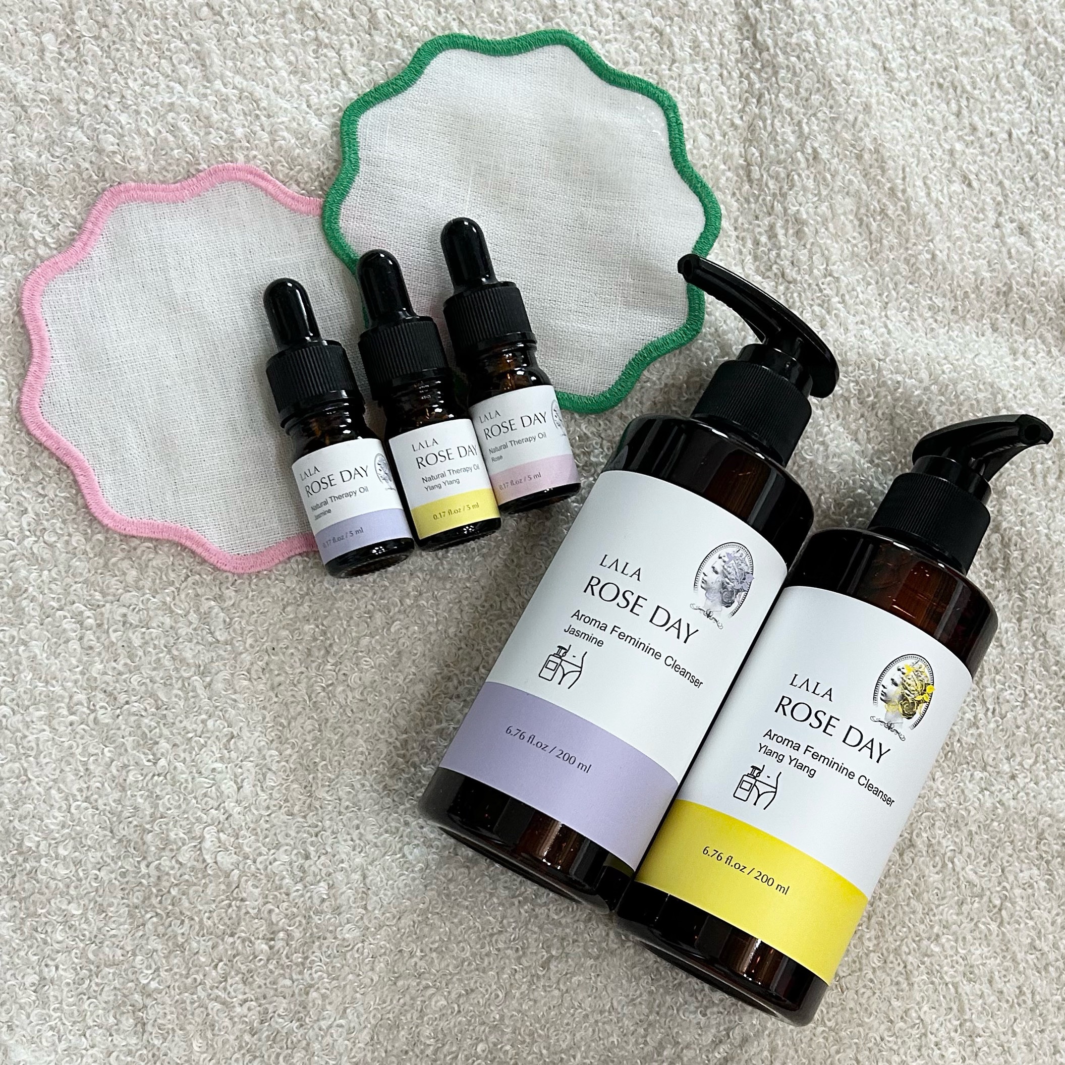  LALA ROSE DAY インナーパフューム イランイランのクチコミ「

✎𓂃 LALA ROSEDAY（ララローズデー）


＜アロマデリケートゾーンクレンザー＞.....」（1枚目）