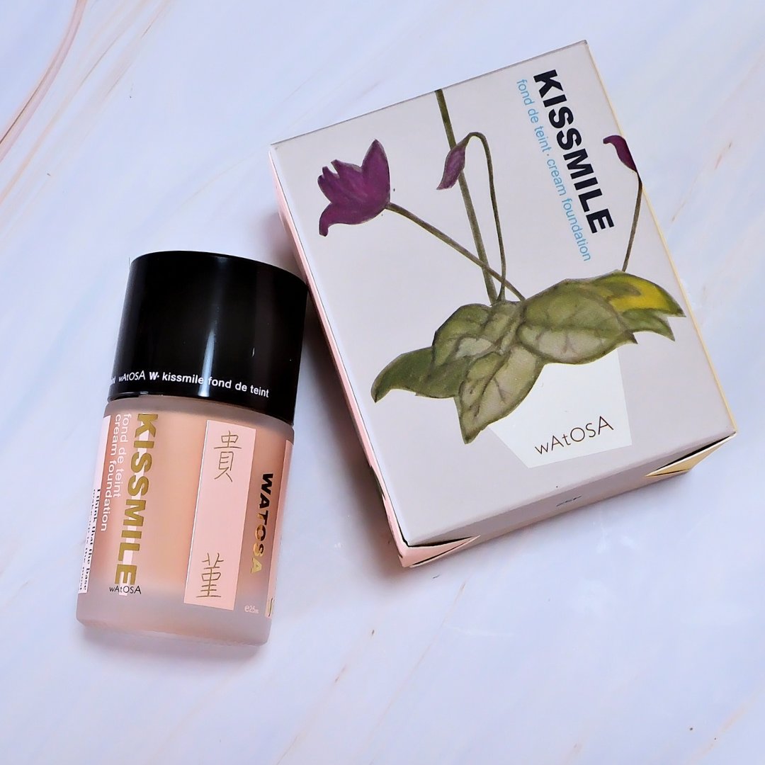 #PR キスミレ ファンデーション クリーム

☑潤い溢れるテクスチャー
☑SPF18・PA++

ファンデはなめらかなクリーム質感♪
伸び良いので少量ずつ肌にぬれば、
メイク効果により毛穴や色ムラがカバーできます✨

クリームはしっかりと