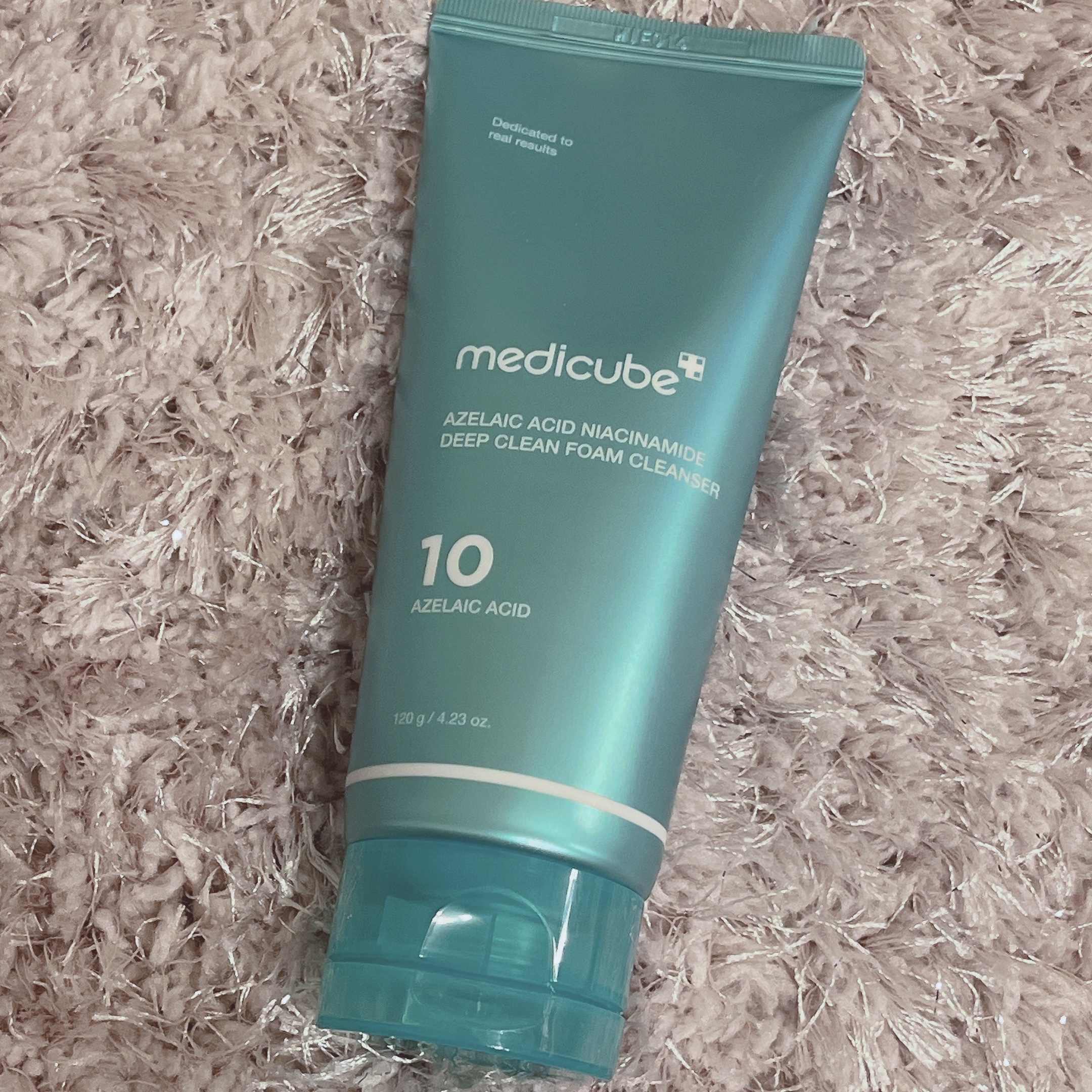 MEDICUBE アゼライン酸ディープクリーンクレンザーのクチコミ「MEDICUBE
アゼライン酸ディープクリーンクレンザー

#Qoo10メガ割 

の企画セッ.....」（1枚目）