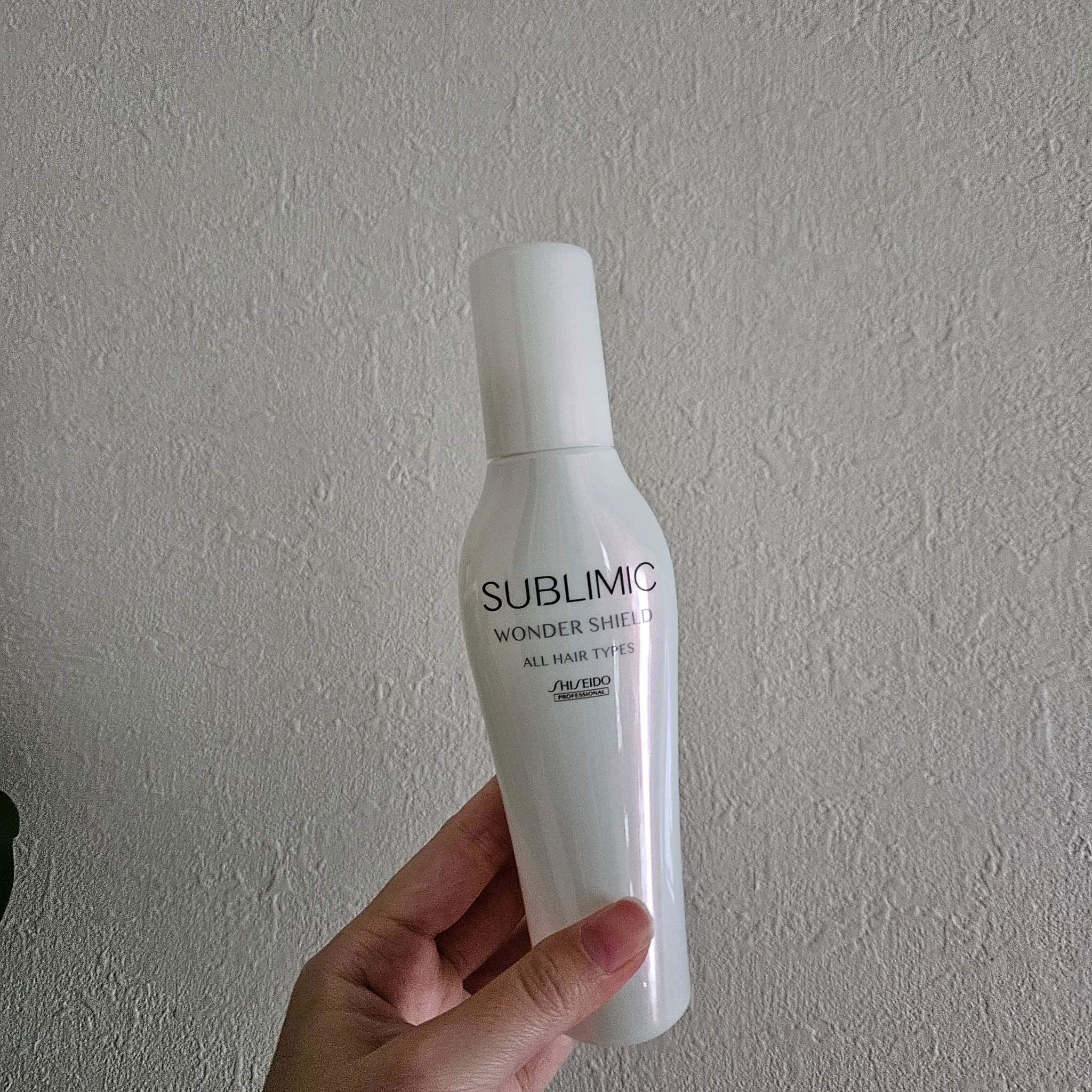 サブリミック
ワンダーシールド
#提供

①速乾性
ドライヤーの時間がすごく 短縮されます！
胸下ロングなので、 ドライヤーの時間がかかるけど
これを散布してからドライヤーすると、 
いつも は15分くらいかかるのに、 
10分程度に短縮さ