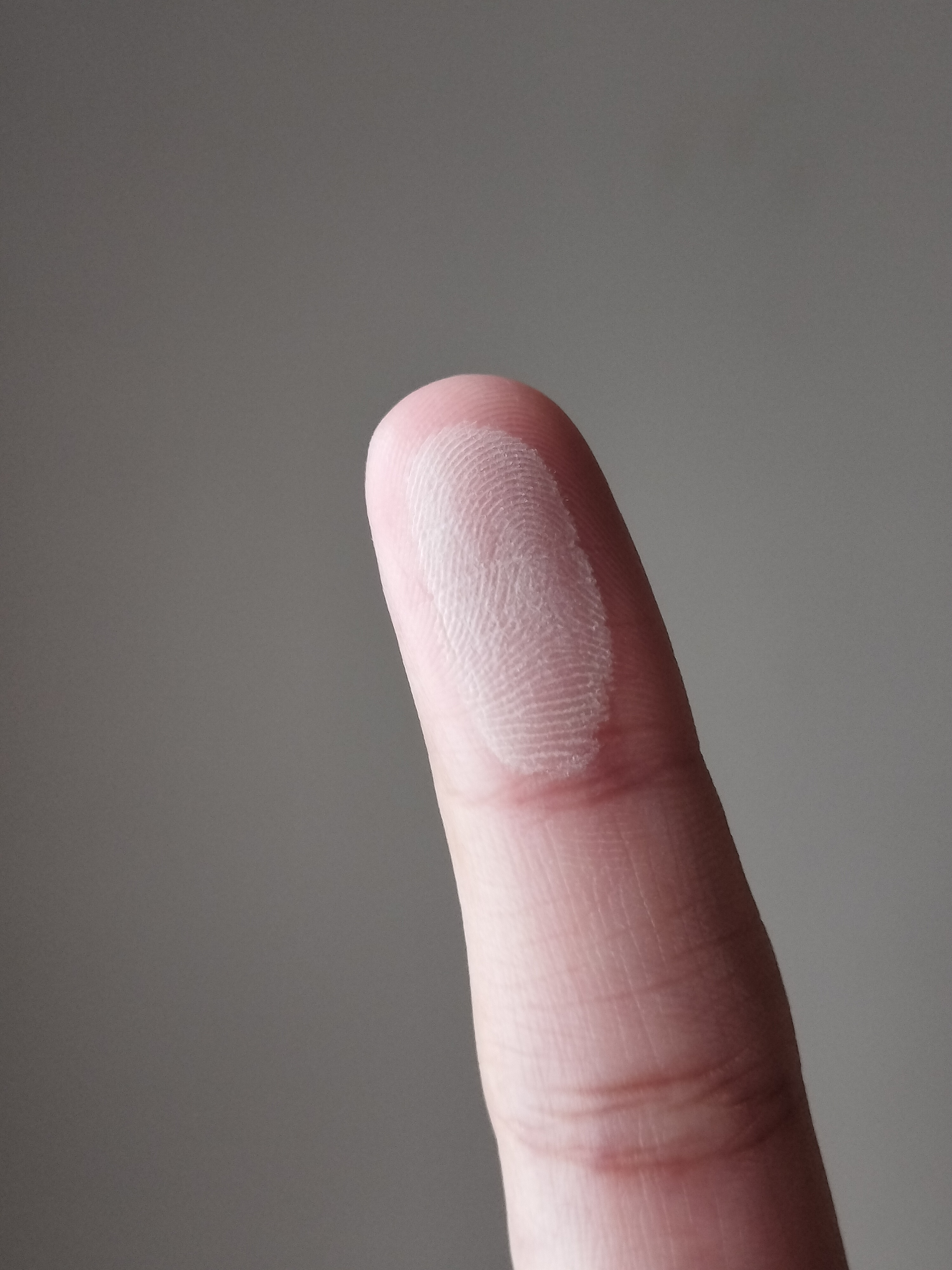 UVソフトマットプレストパウダー/FUNNY ELVES方里/プレストパウダーを使ったクチコミ（2枚目）