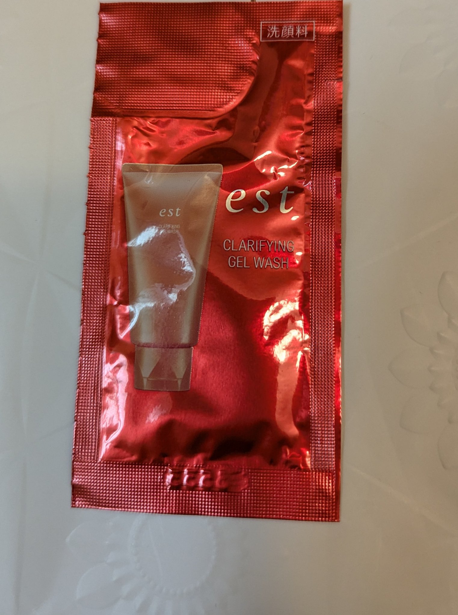 エスト クラリファイイング ジェル ウォッシュ/est/その他洗顔料を使ったクチコミ（1枚目）