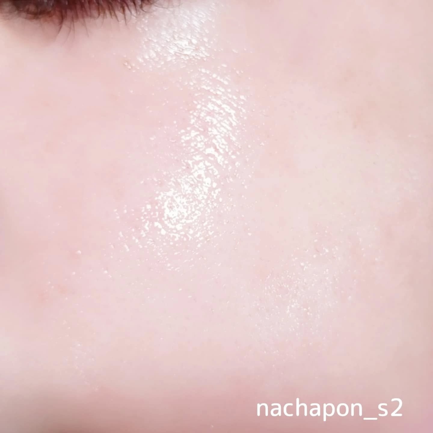 CNP ダーマアンサー スキン ブースティング セラム ミスト/CNP Laboratory/ミスト状化粧水を使ったクチコミ（3枚目）