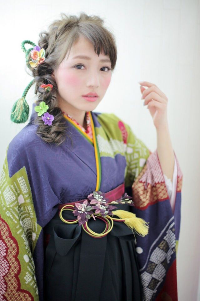 和装メイクの女性