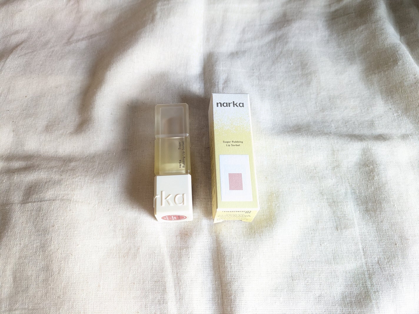 シュガーラビングリップソルベ/narka/リップスクラブを使ったクチコミ(1枚目)