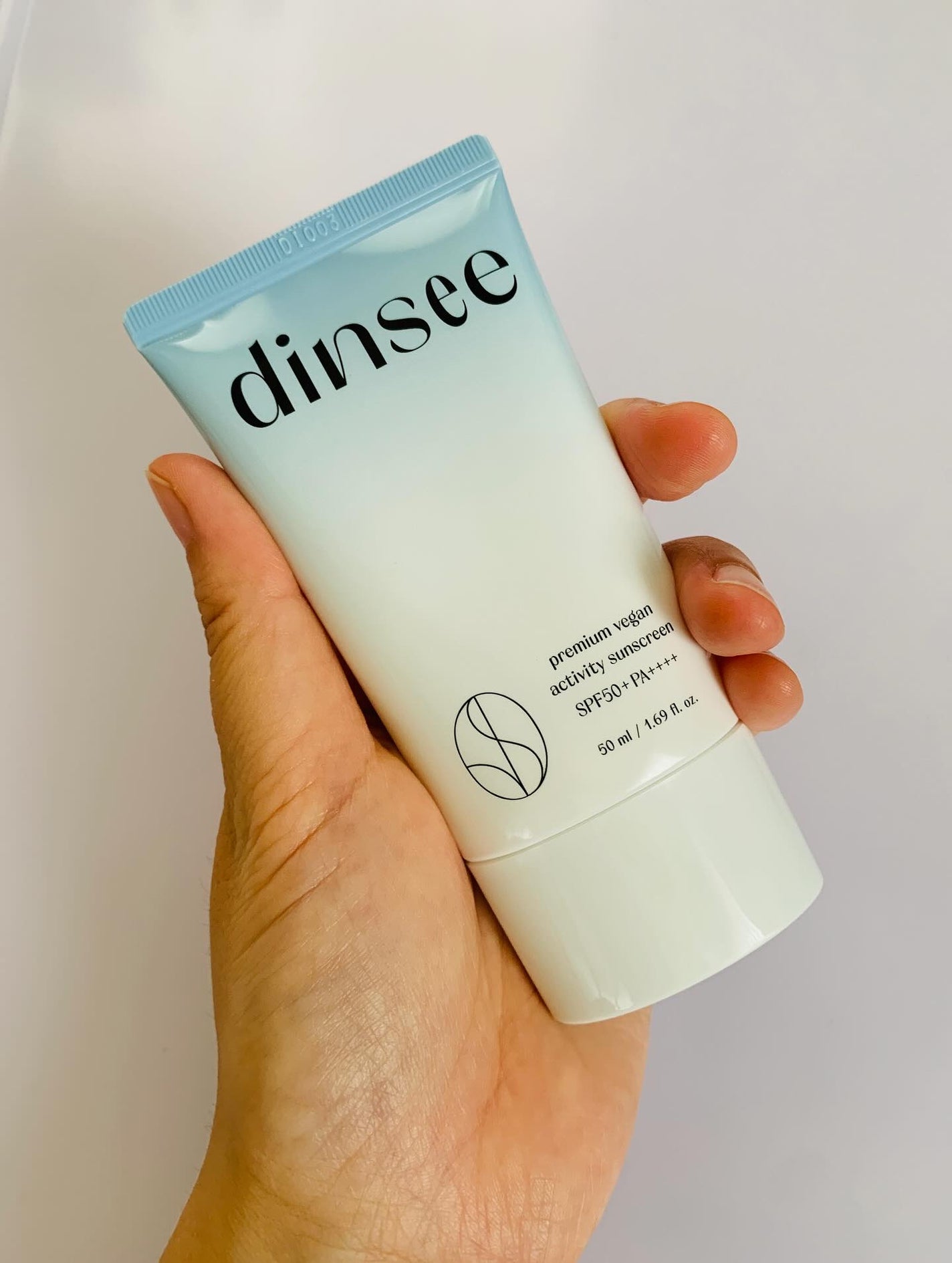 プレミ アムビーガン アクティビティ 日焼け止め SPF50+ PA++++/dinsee/日焼け止め・UVケアを使ったクチコミ(4枚目)