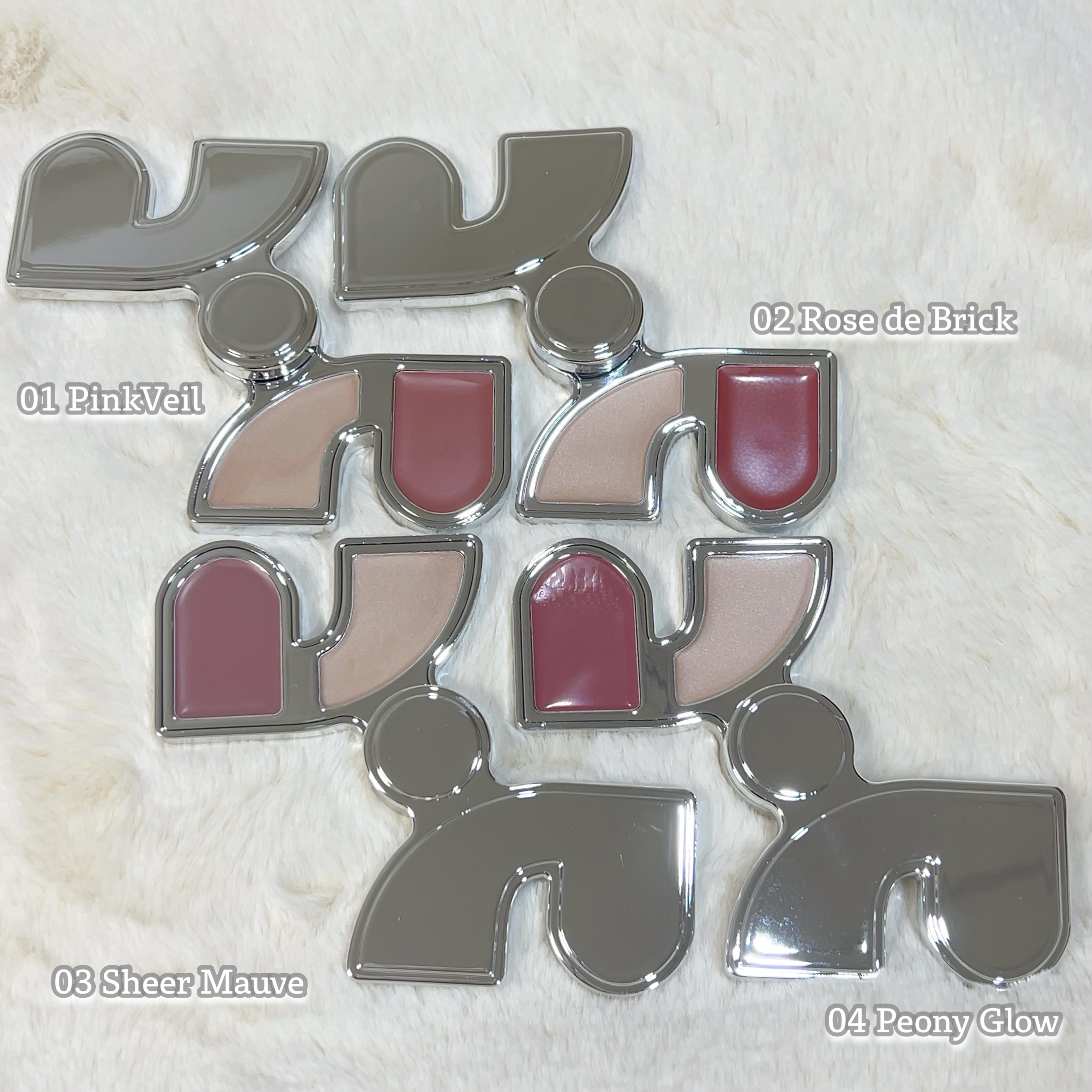 マルチブラッシュアンドハイライターデュオ/Rest & Recreation BEAUTY/ジェル・クリームチークを使ったクチコミ（3枚目）