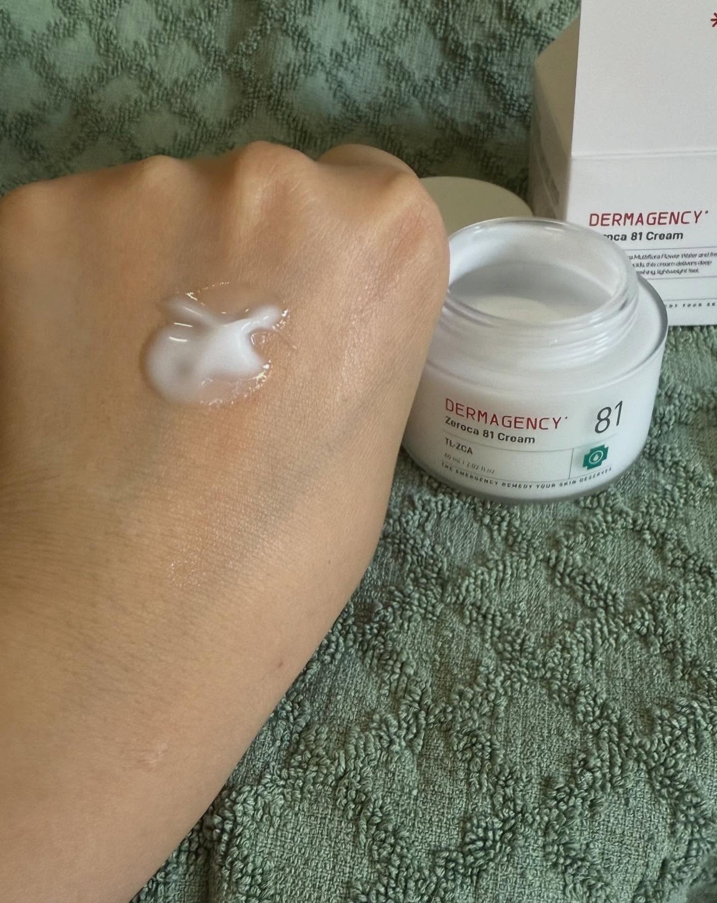 ダーマジェンシー ゼロカ81 クリーム/DERMAGENCY/フェイスクリームを使ったクチコミ(4枚目)