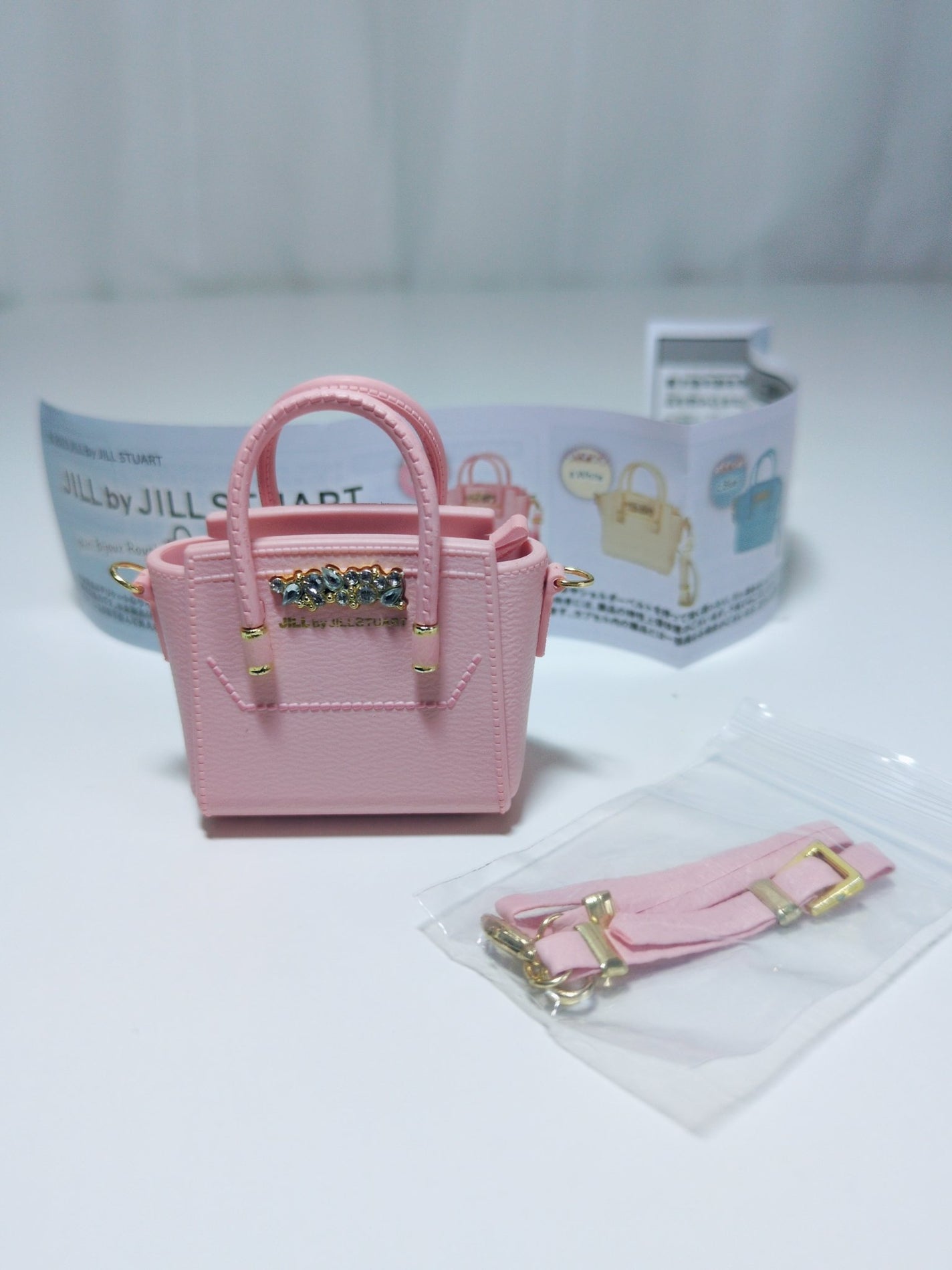 苺 on LIPS 「JILLSTUART ミニチュアバッグ ガチャガチャ500円ジ..」(2枚目)