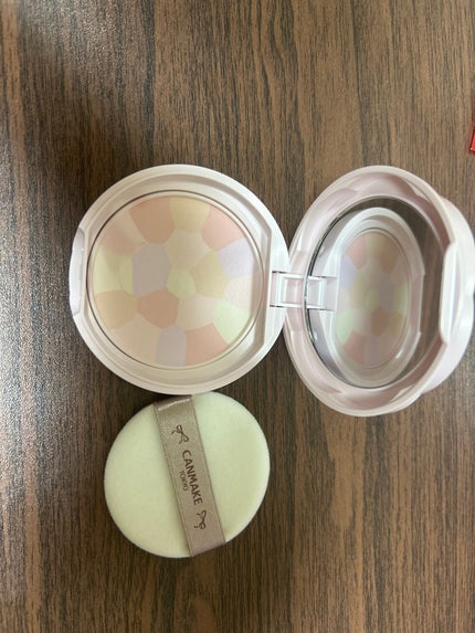 マシュマロフィニッシュパウダー ~Abloom~/キャンメイク/プレストパウダーを使ったクチコミ(3枚目)