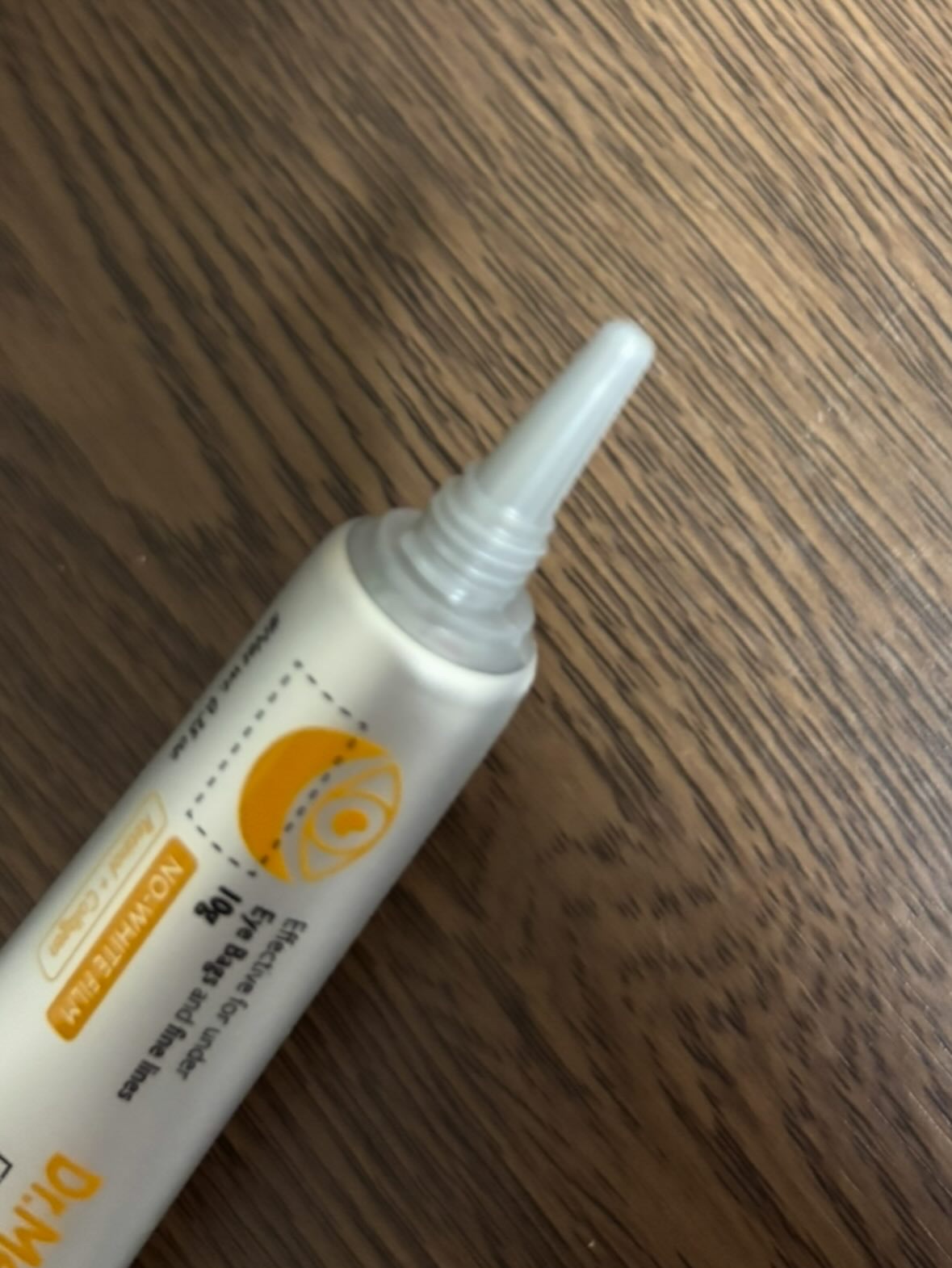 レチノールアイファルトアイバッククリーム/Dr.Melaxin/アイケア・アイクリームを使ったクチコミ（2枚目）