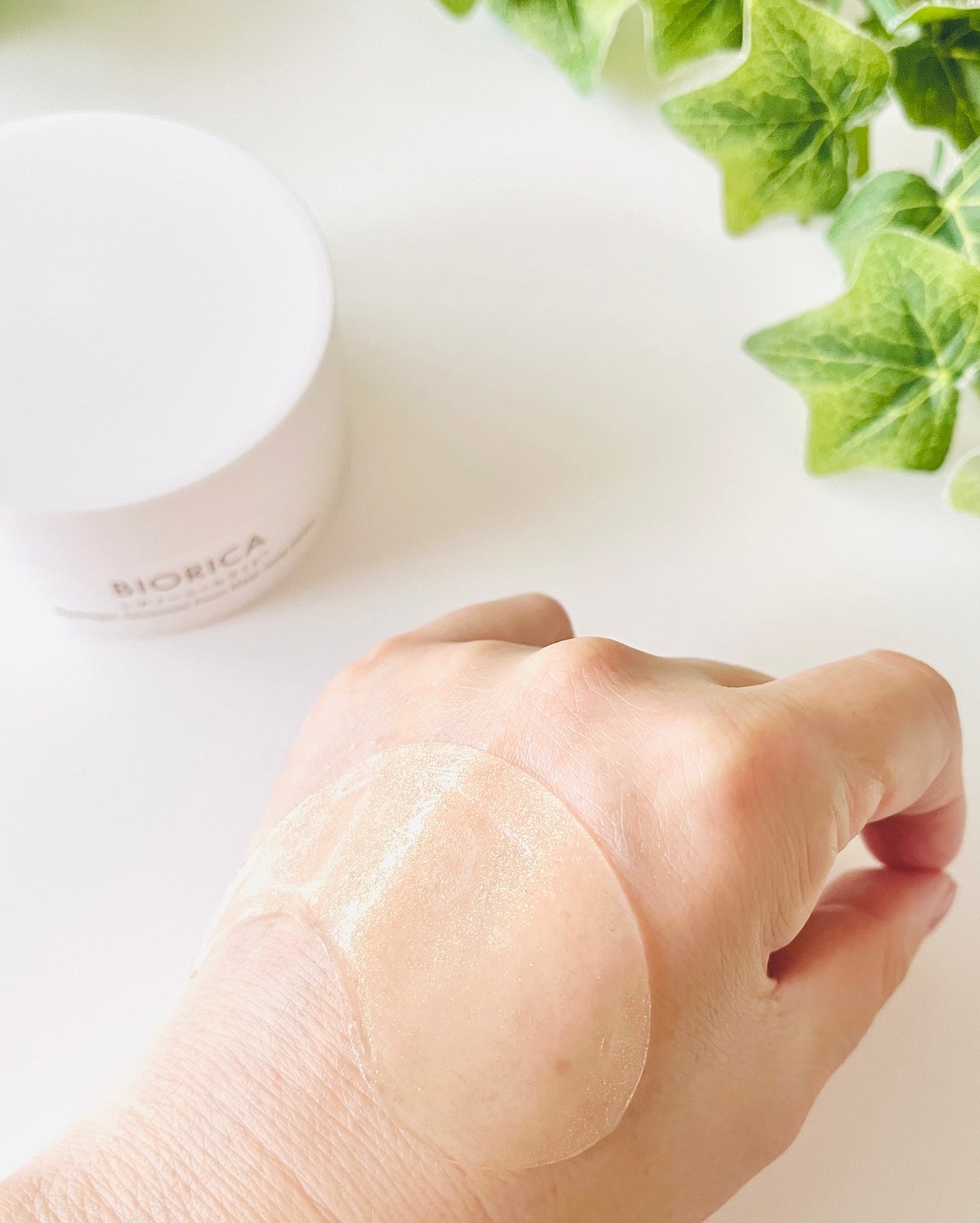 レチノール&セラミド配合 ハイドロゲル ポイントマスク/BIORICA(ビオリカ)/シートマスク・パックを使ったクチコミ(6枚目)