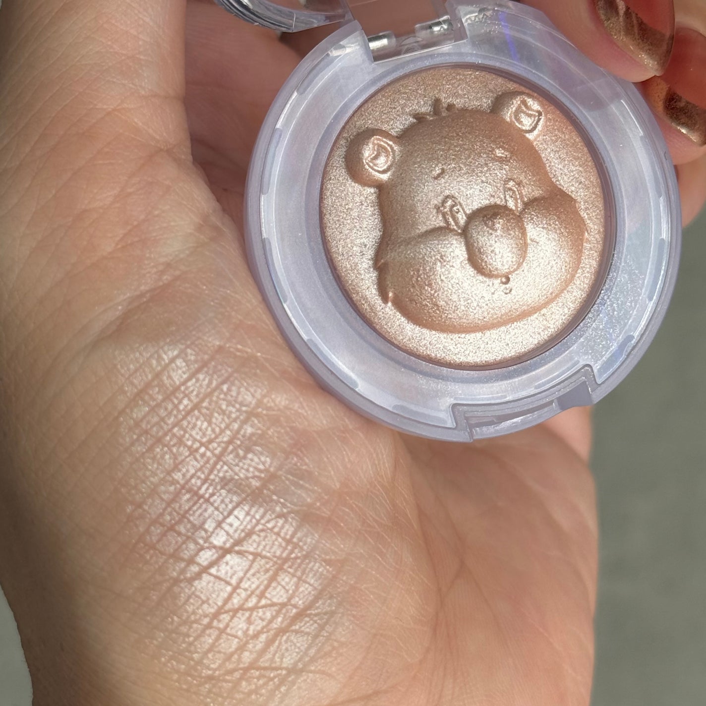 Starlit Beam Lighter/TAG/パウダーハイライトを使ったクチコミ(2枚目)