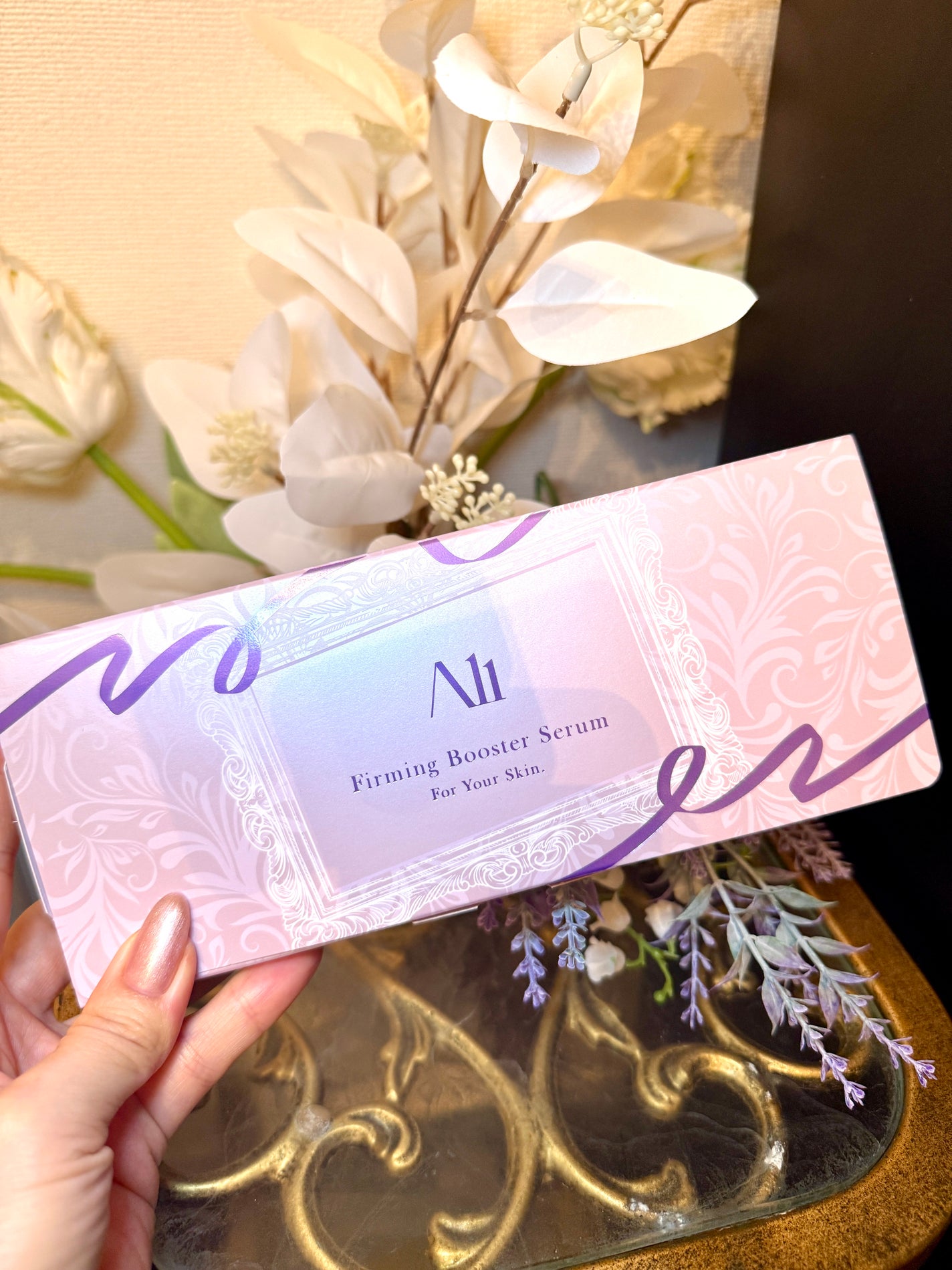 Shiho Arai on LIPS 「10秒でリフトアップが叶う!?FirmingBoosterSe..」(1枚目)