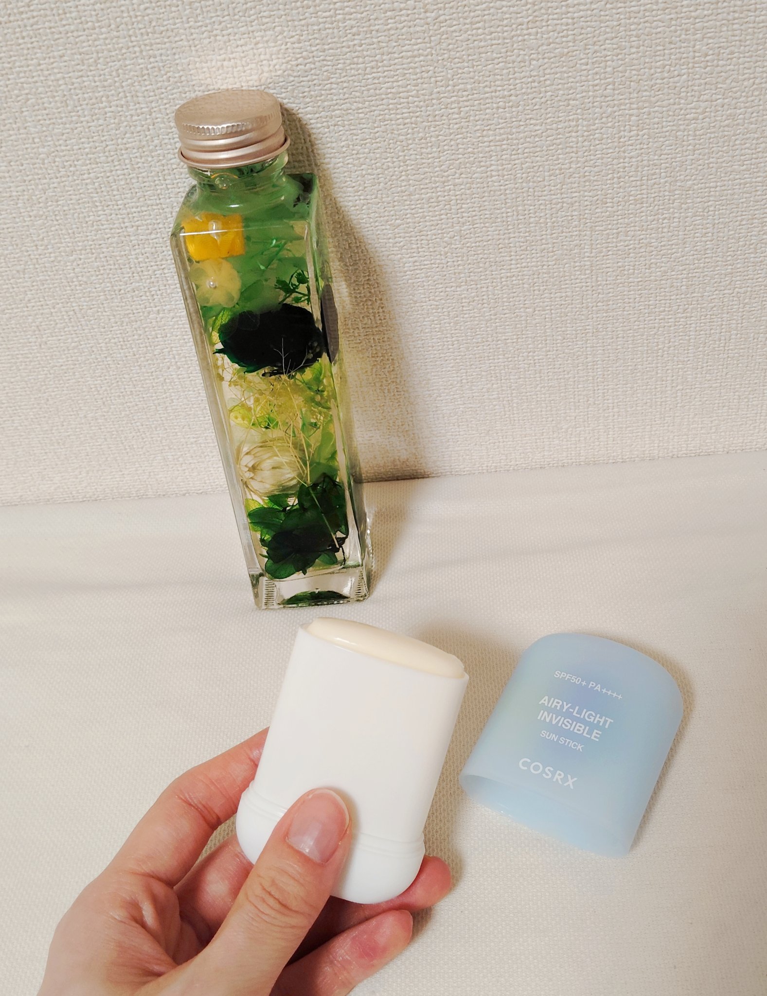 エアリーライト 透明UVスティック/COSRX/日焼け止めスティックを使ったクチコミ（2枚目）