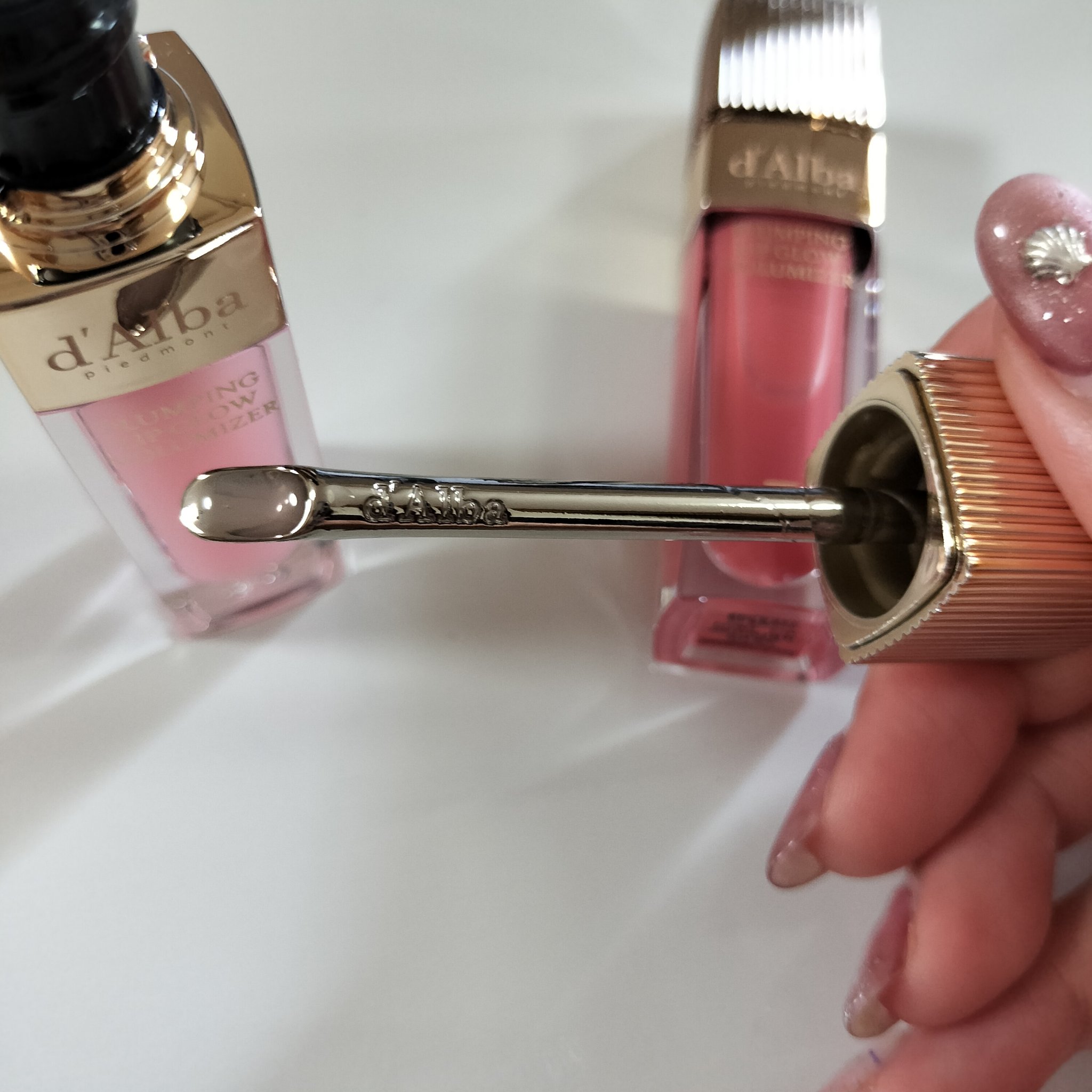 プランピングリップグロウムードボリューマイザー/ダルバ/リップグロスを使ったクチコミ（2枚目）