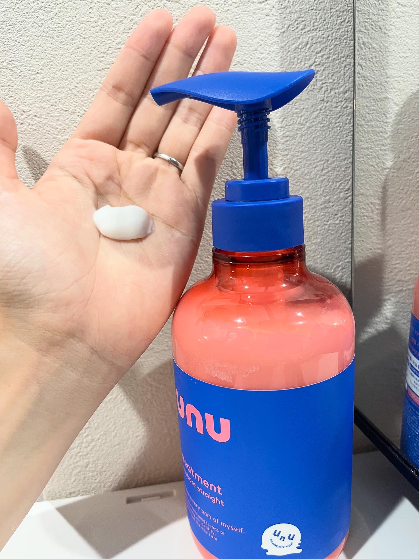 ウヌ　ウヌボレストレート　ヘアミルク/unu/ヘアミルクを使ったクチコミ（3枚目）