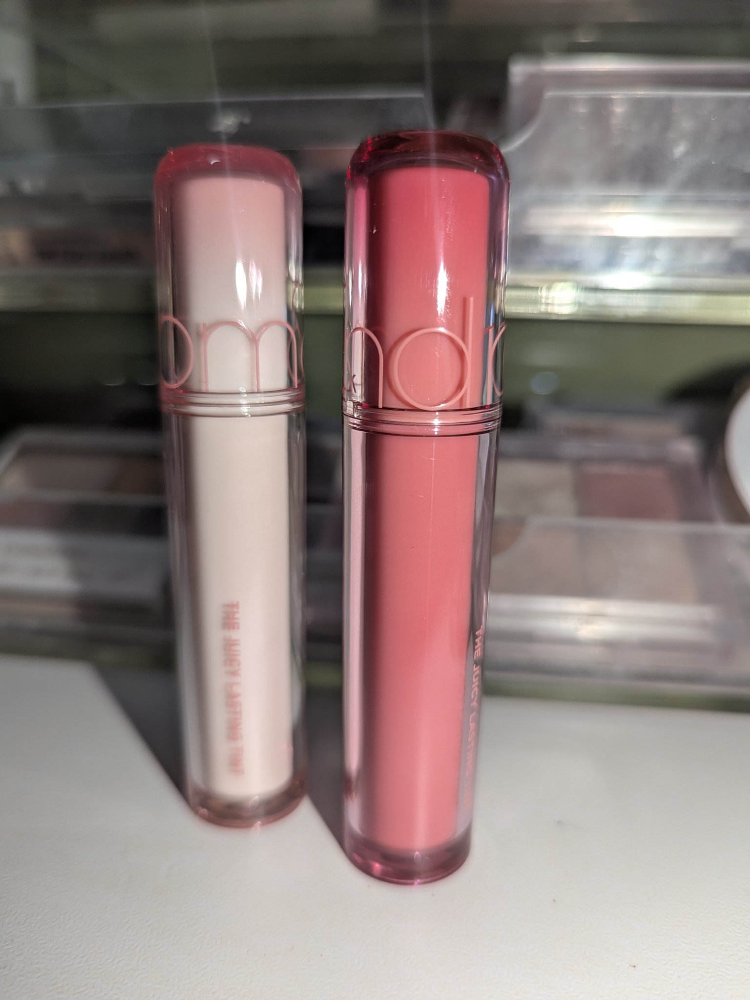 ザ ジューシーラスティングティント/rom&nd/リップティントを使ったクチコミ（2枚目）