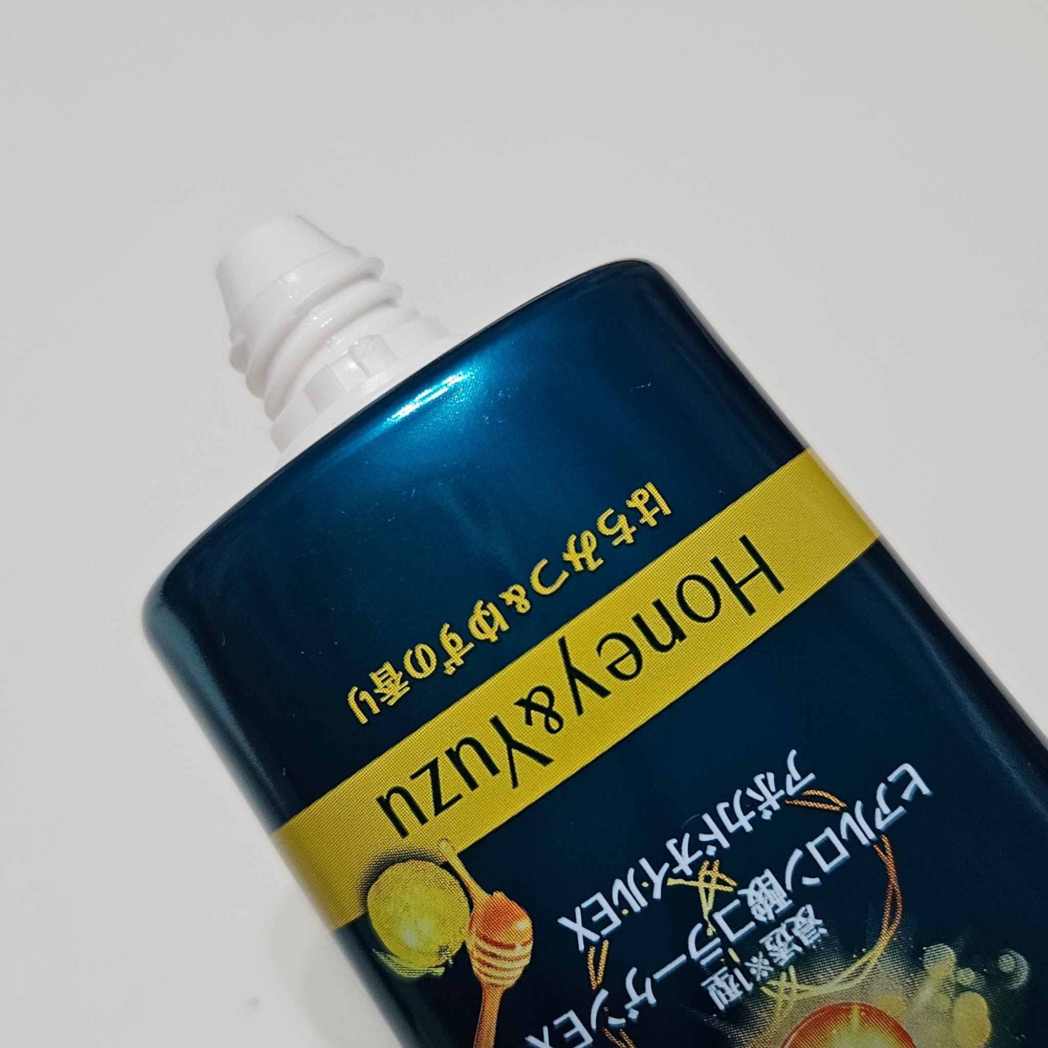 ビューティーチャージ はちみつ＆ゆずの香り/アトリックス/ハンドクリームを使ったクチコミ（3枚目）