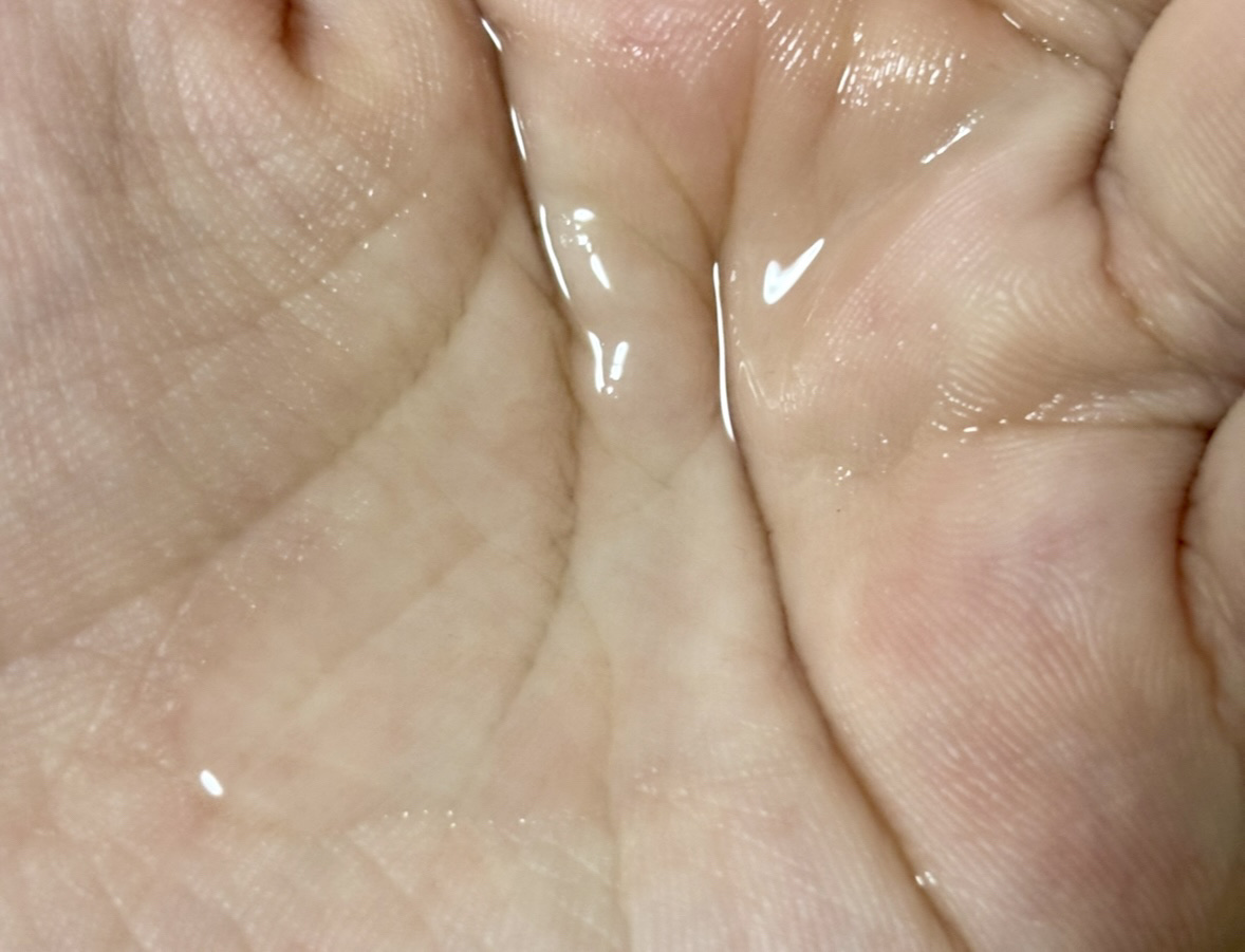 スタイリングオイル＜スムース&シャイン＞/COHARU/ヘアオイルを使ったクチコミ（2枚目）