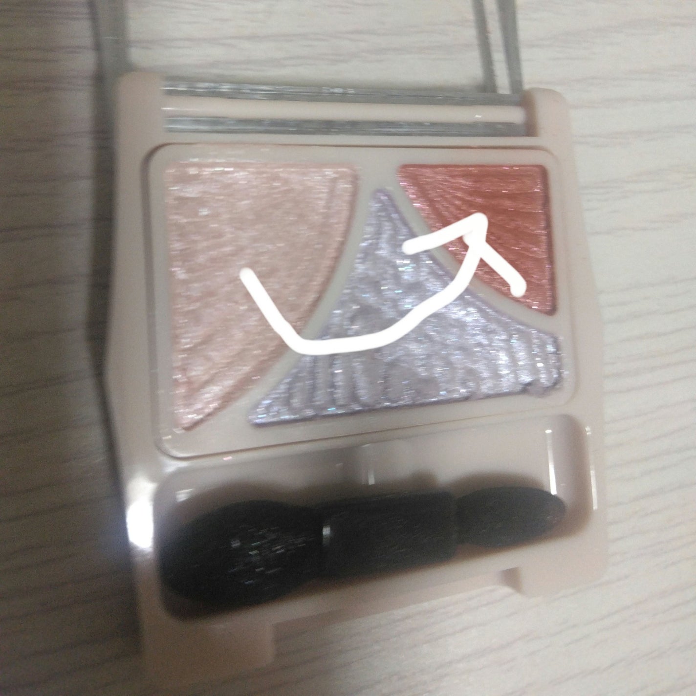 ジューシーピュアアイズ/キャンメイク/アイシャドウパレットを使ったクチコミ(2枚目)