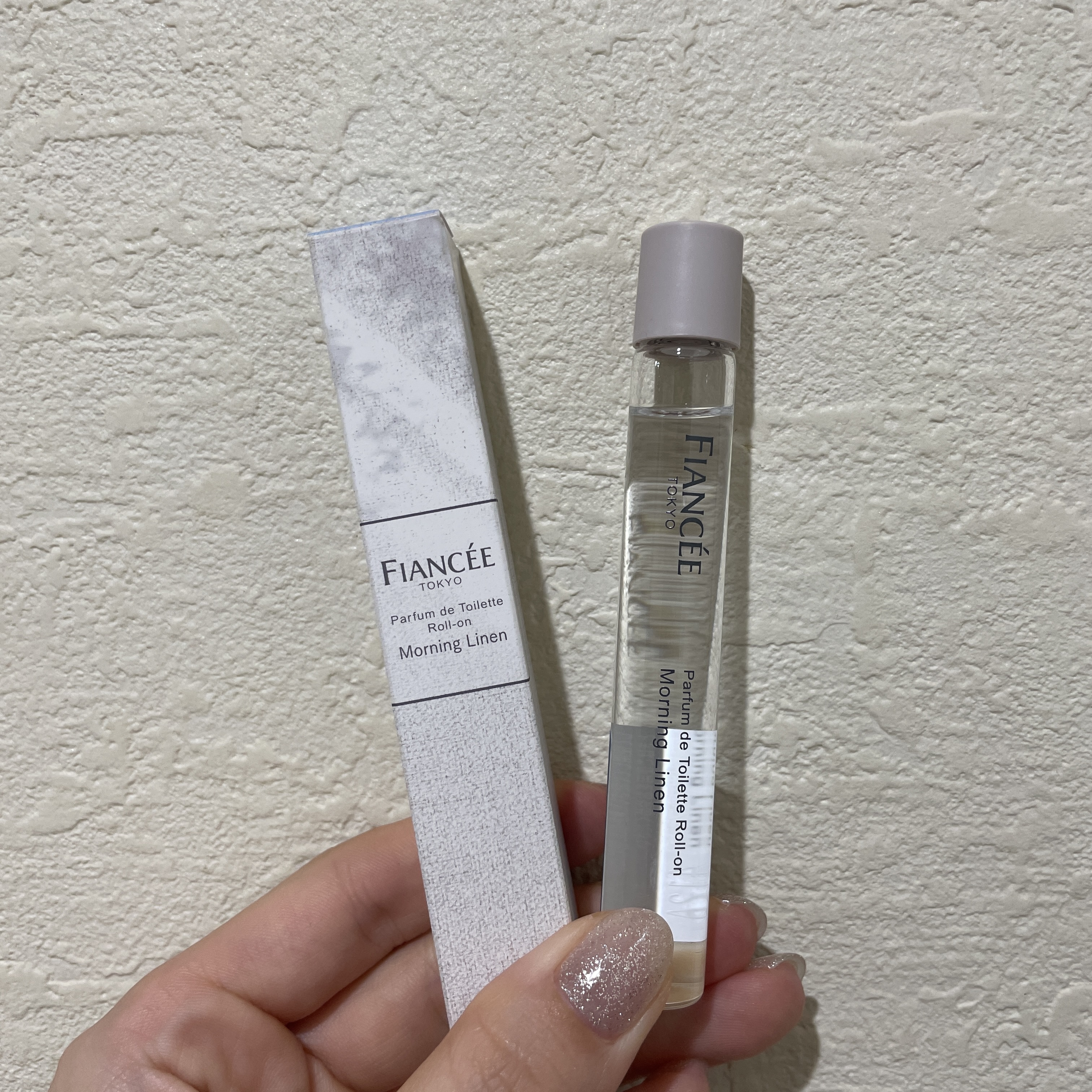 パルファンドトワレ ロールオン モーニングリネン/フィアンセ/香水を使ったクチコミ（1枚目）