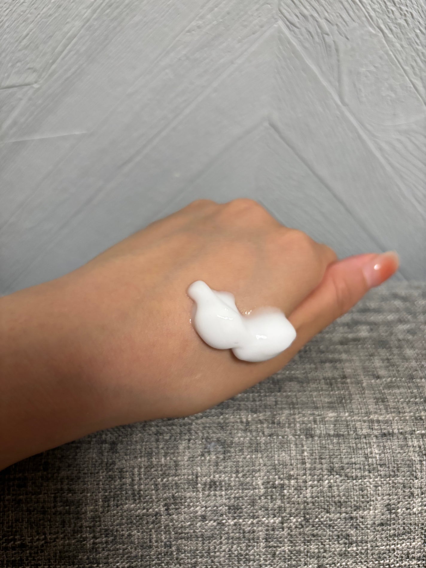 バイブラント ラディアンス アロマミルク/ジョンソンボディケア/ボディミルクを使ったクチコミ(3枚目)