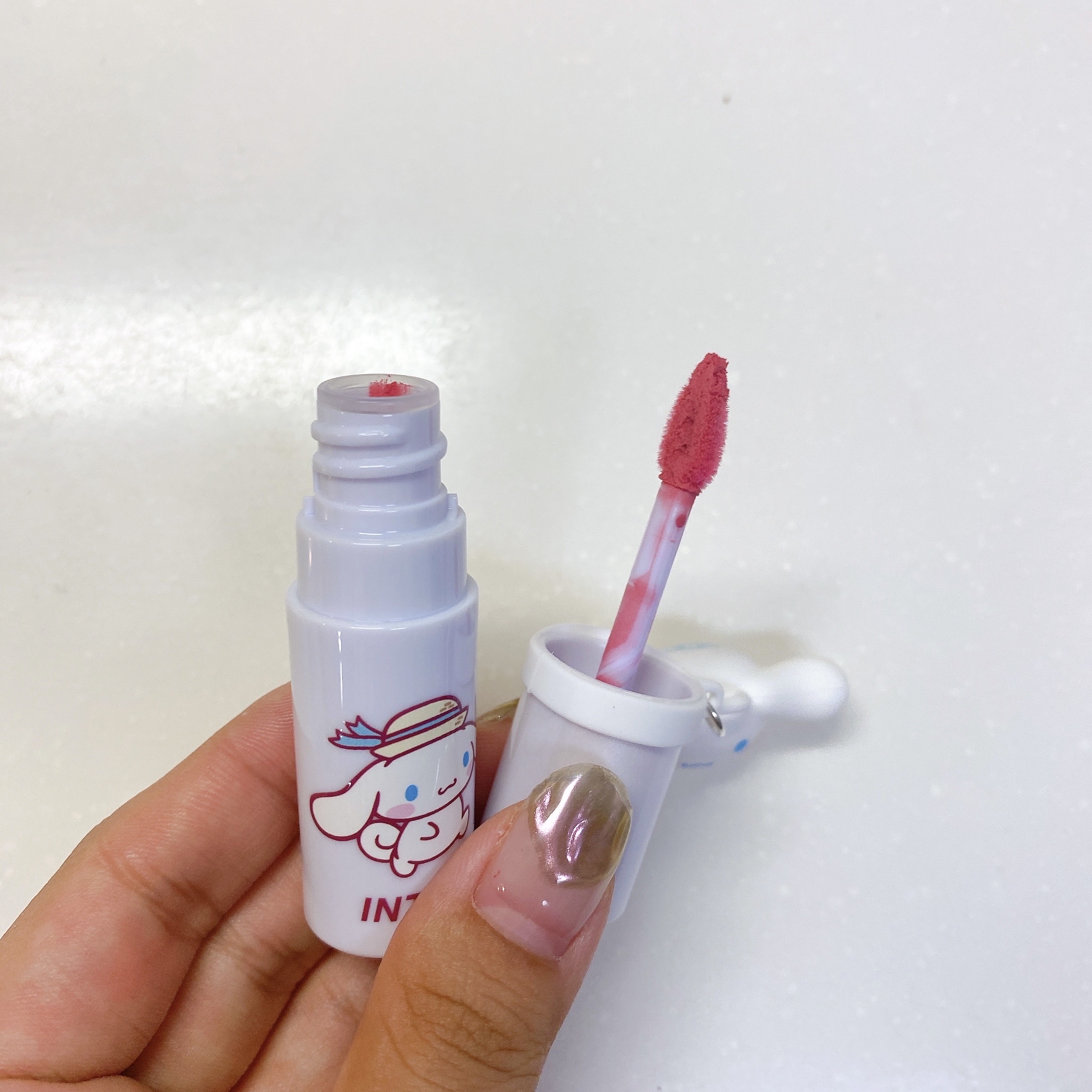 ファーリーマットリップ&チークマッド FM01 もちもちピンク/INTO U/口紅を使ったクチコミ（1枚目）