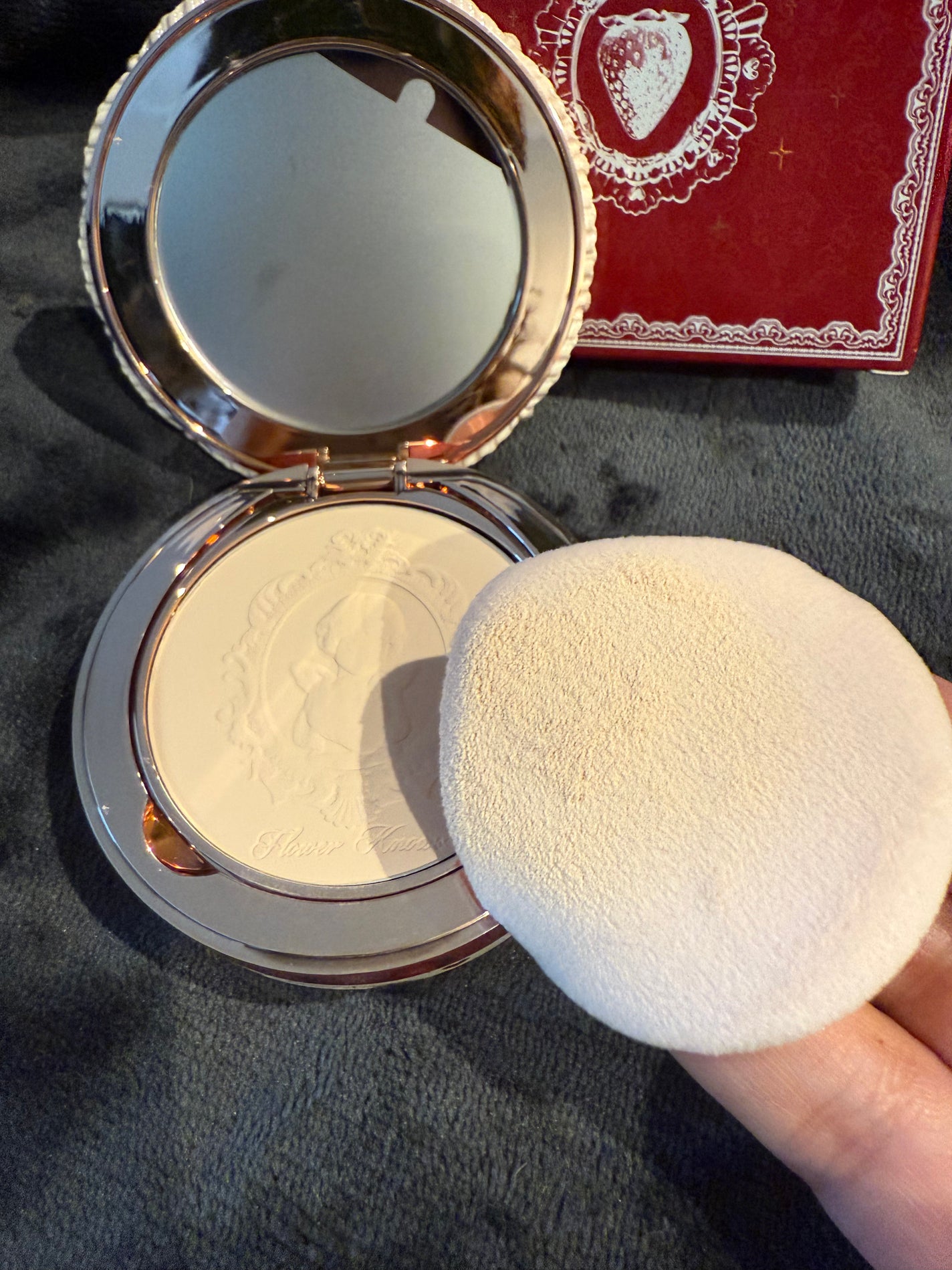 ストロベリーキューピッドコレクション プレストパウダー/FlowerKnows/プレストパウダーを使ったクチコミ(4枚目)