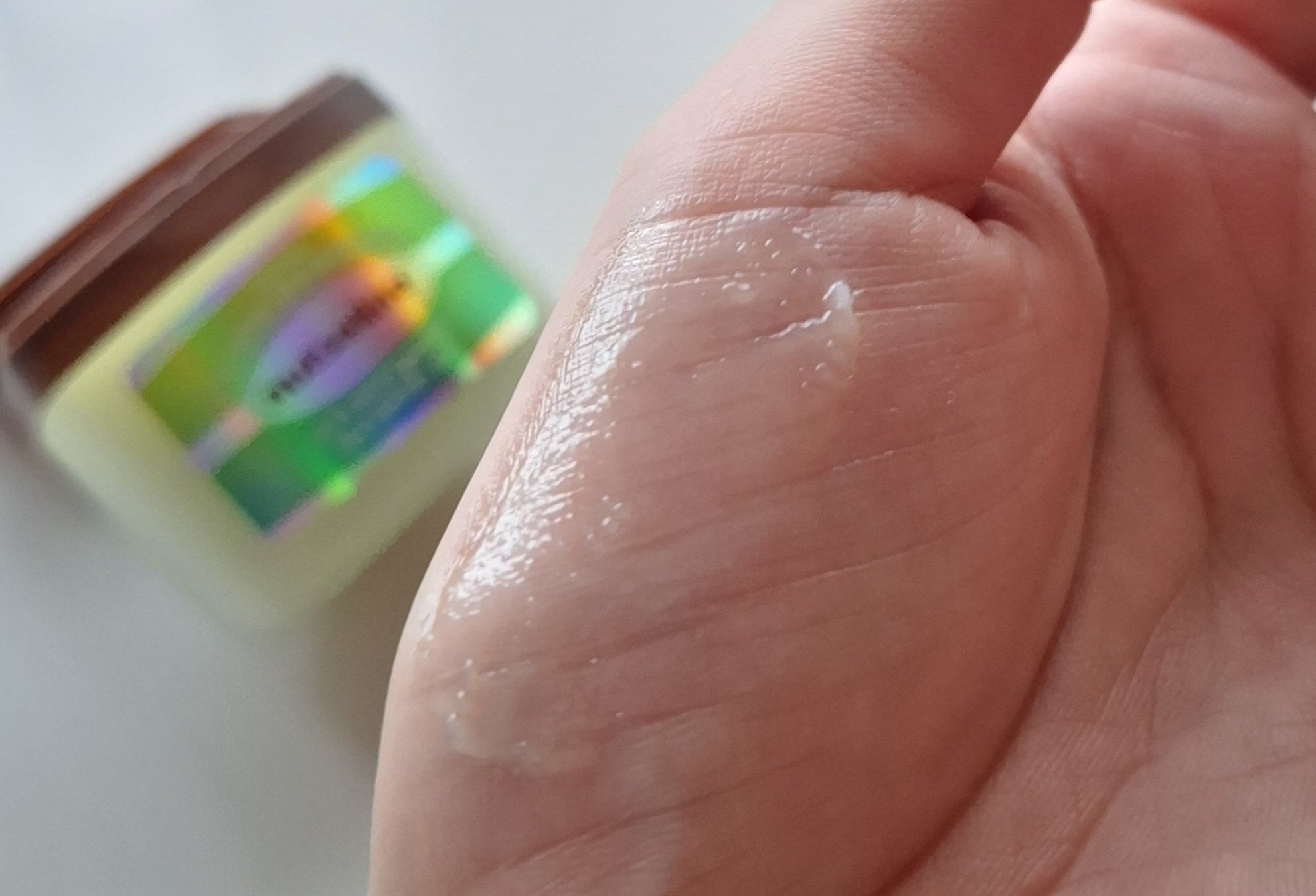 Cica nut CALMING BALM STRONG/nutseline/フェイスバームを使ったクチコミ（2枚目）