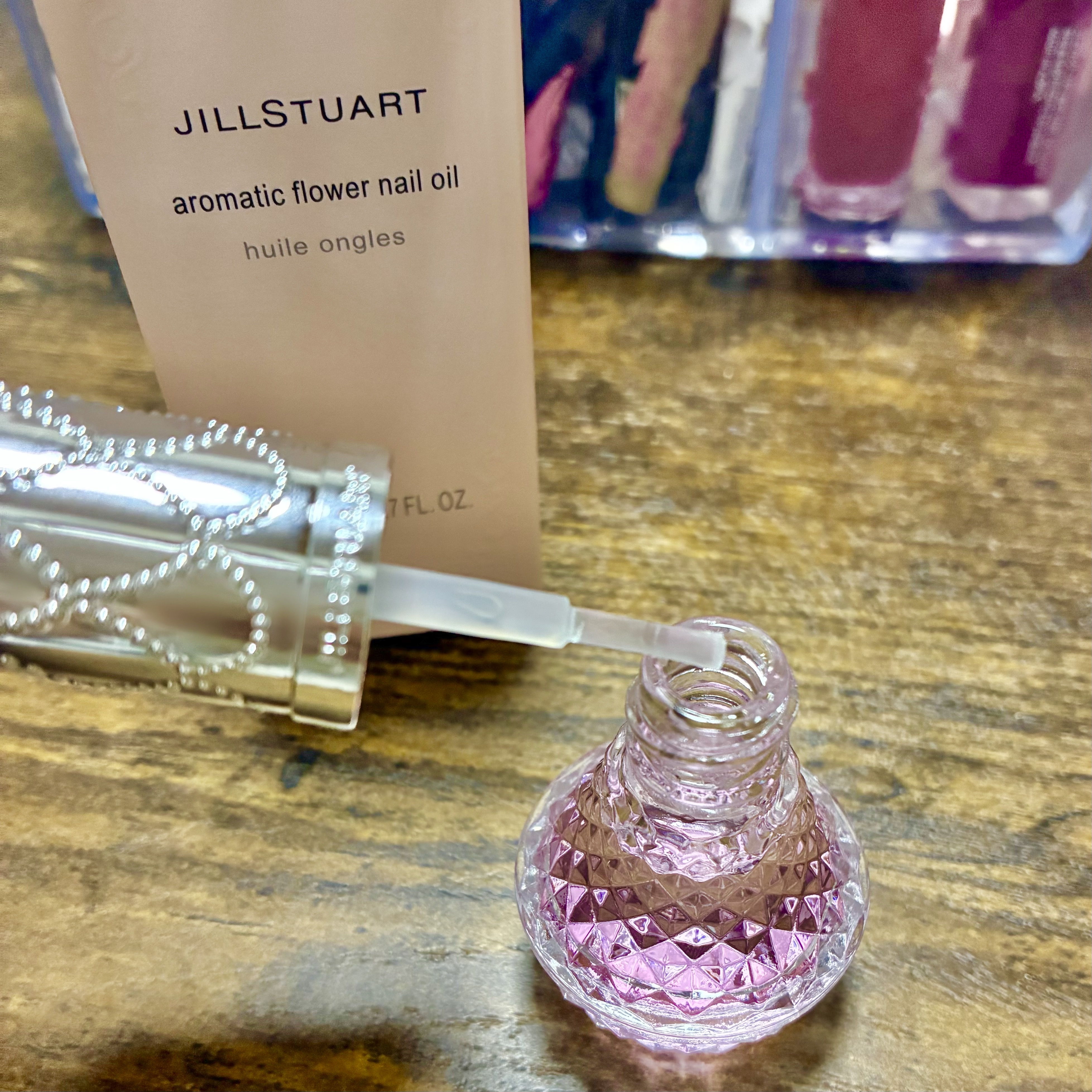 アロマティックフラワー ネイルオイル 01 pink essence/JILL STUART/ネイルオイル・トリートメントを使ったクチコミ（2枚目）