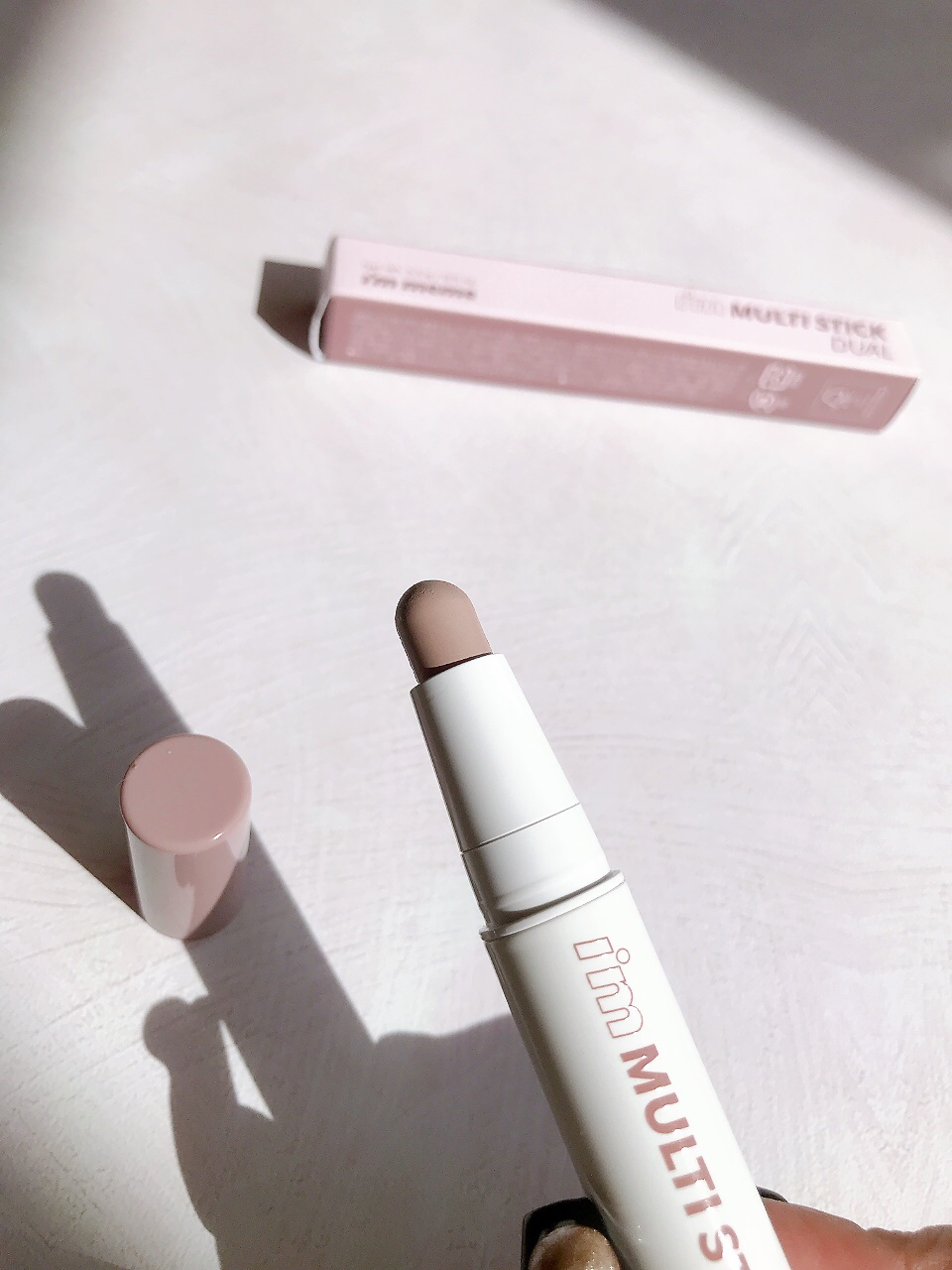 アイムマルチスティック デュアル/i’m meme/シェーディングを使ったクチコミ（3枚目）