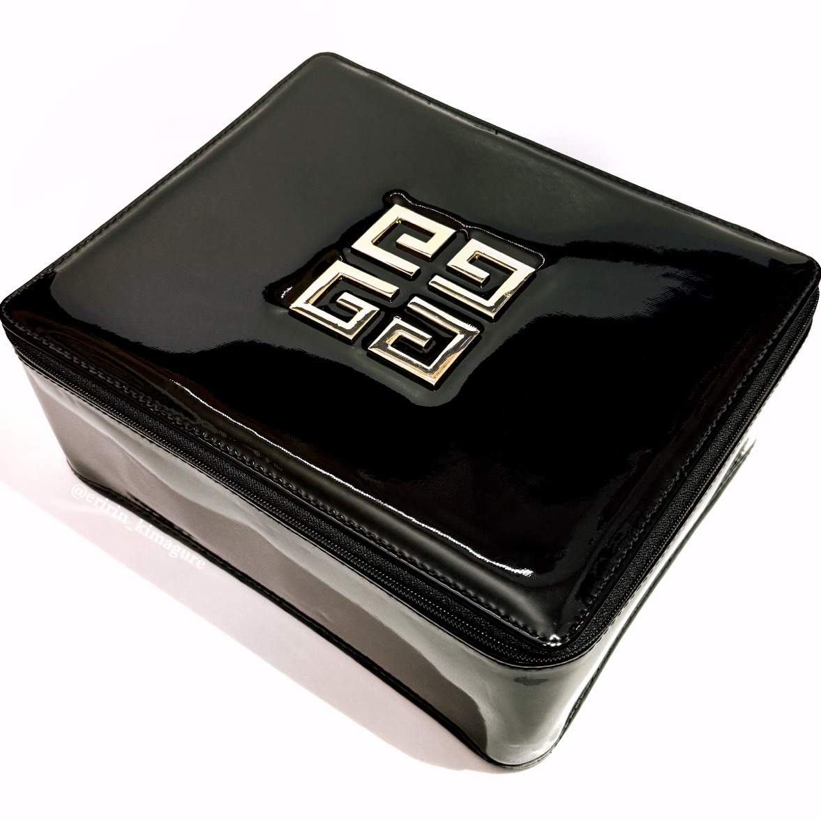 バニティケース/GIVENCHY/化粧ポーチを使ったクチコミ（2枚目）