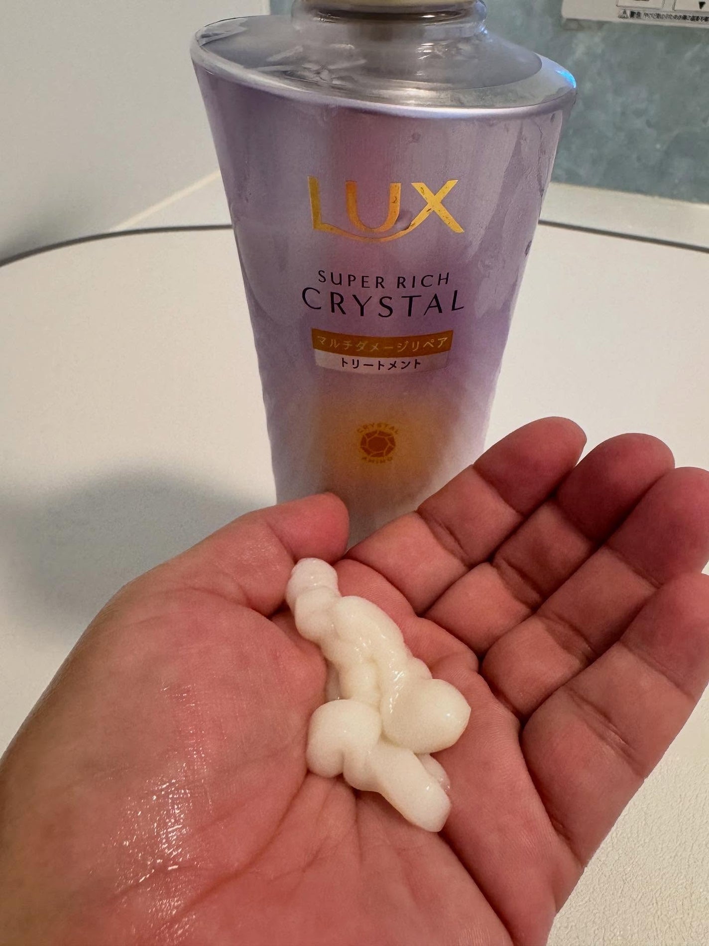 スーパーリッチクリスタル マルチダメージリペア シャンプー/トリートメント/LUX/市販シャンプーを使ったクチコミ(4枚目)