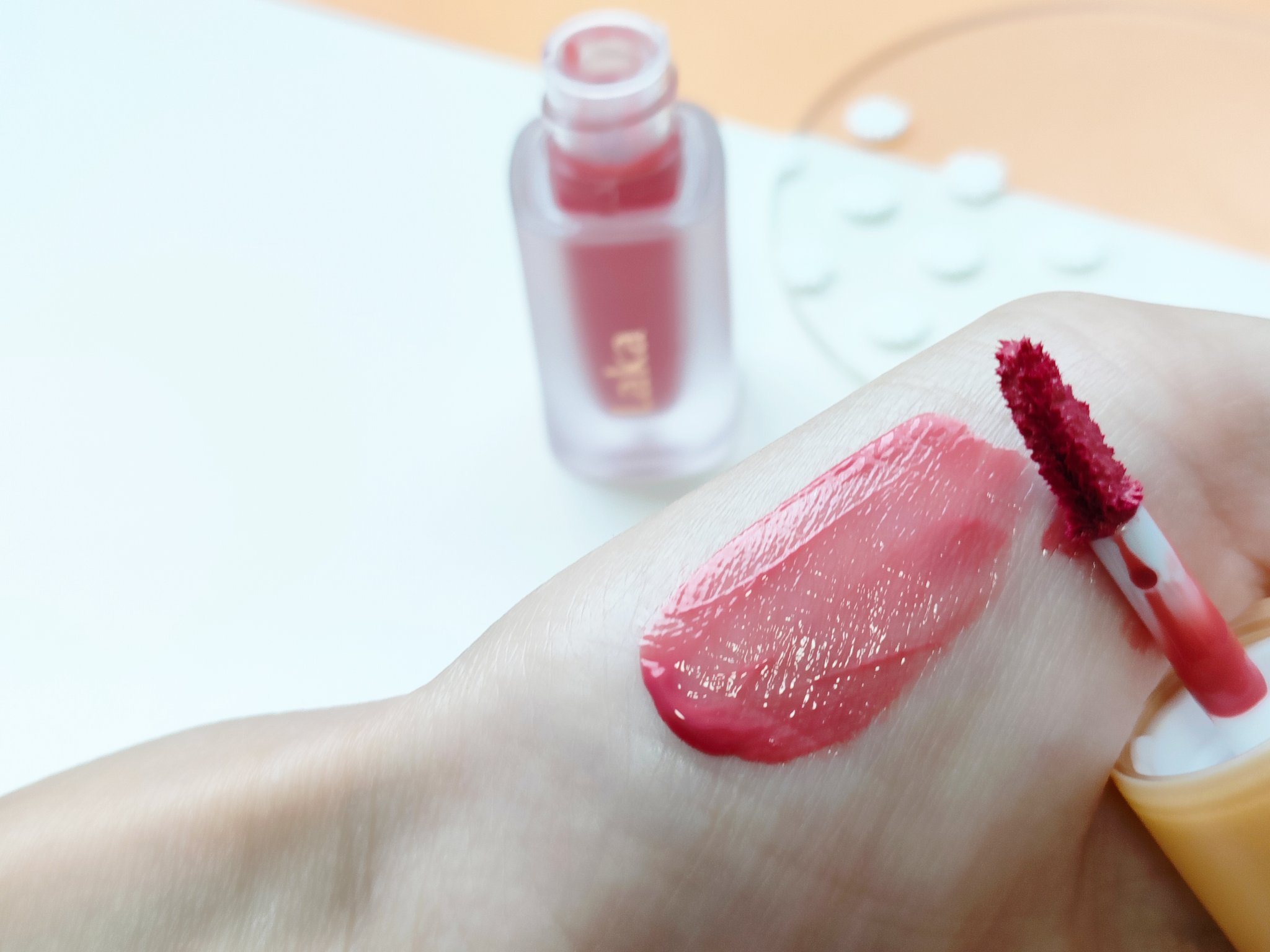 フルーティーグラムティント/Laka/リップティントを使ったクチコミ（2枚目）