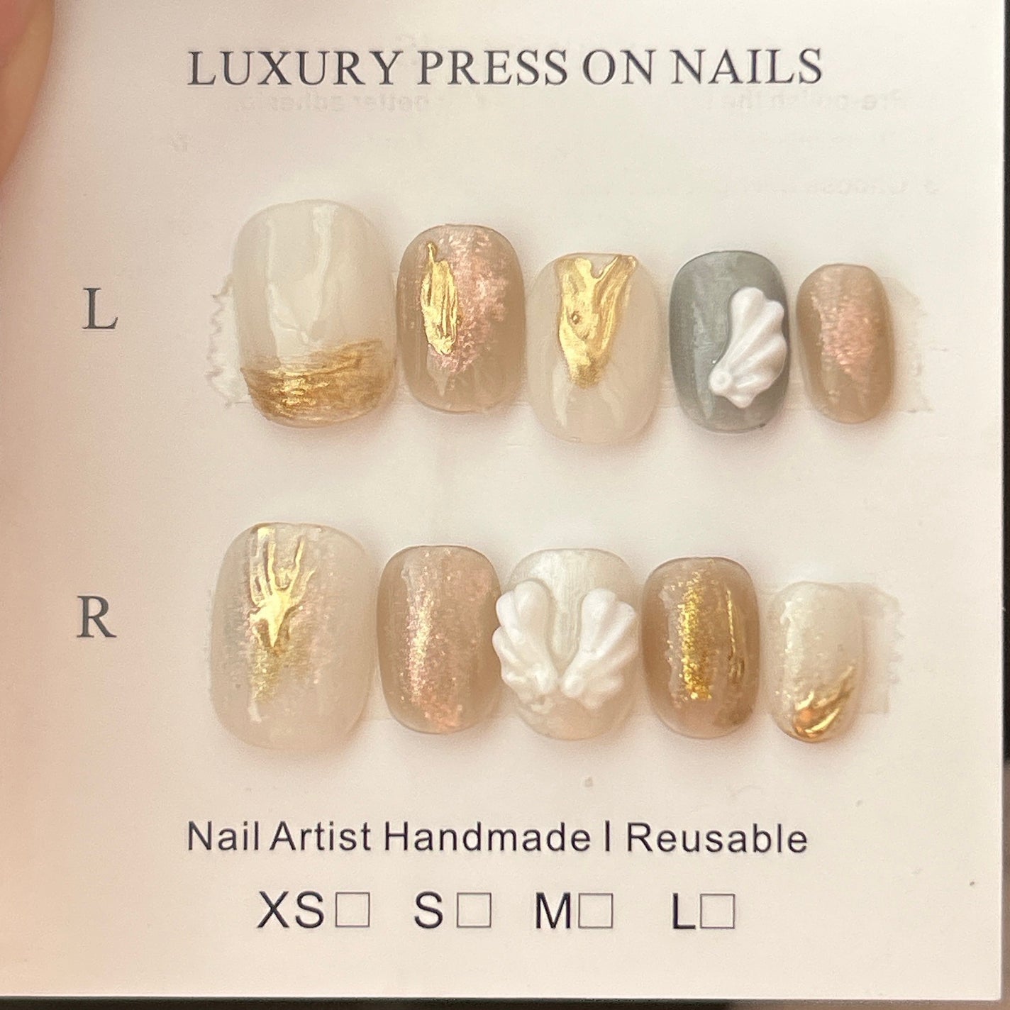 nail_c_tip フォロバ on LIPS 「◻︎独学セルフネイル◻︎チビ爪でも出来るネイル◻︎プチプラ10..」(2枚目)