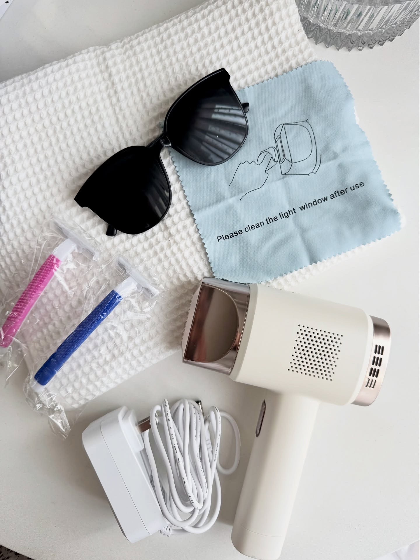 IPL 冷感光脱毛器/YUNDOO/ボディケア美容家電を使ったクチコミ（2枚目）