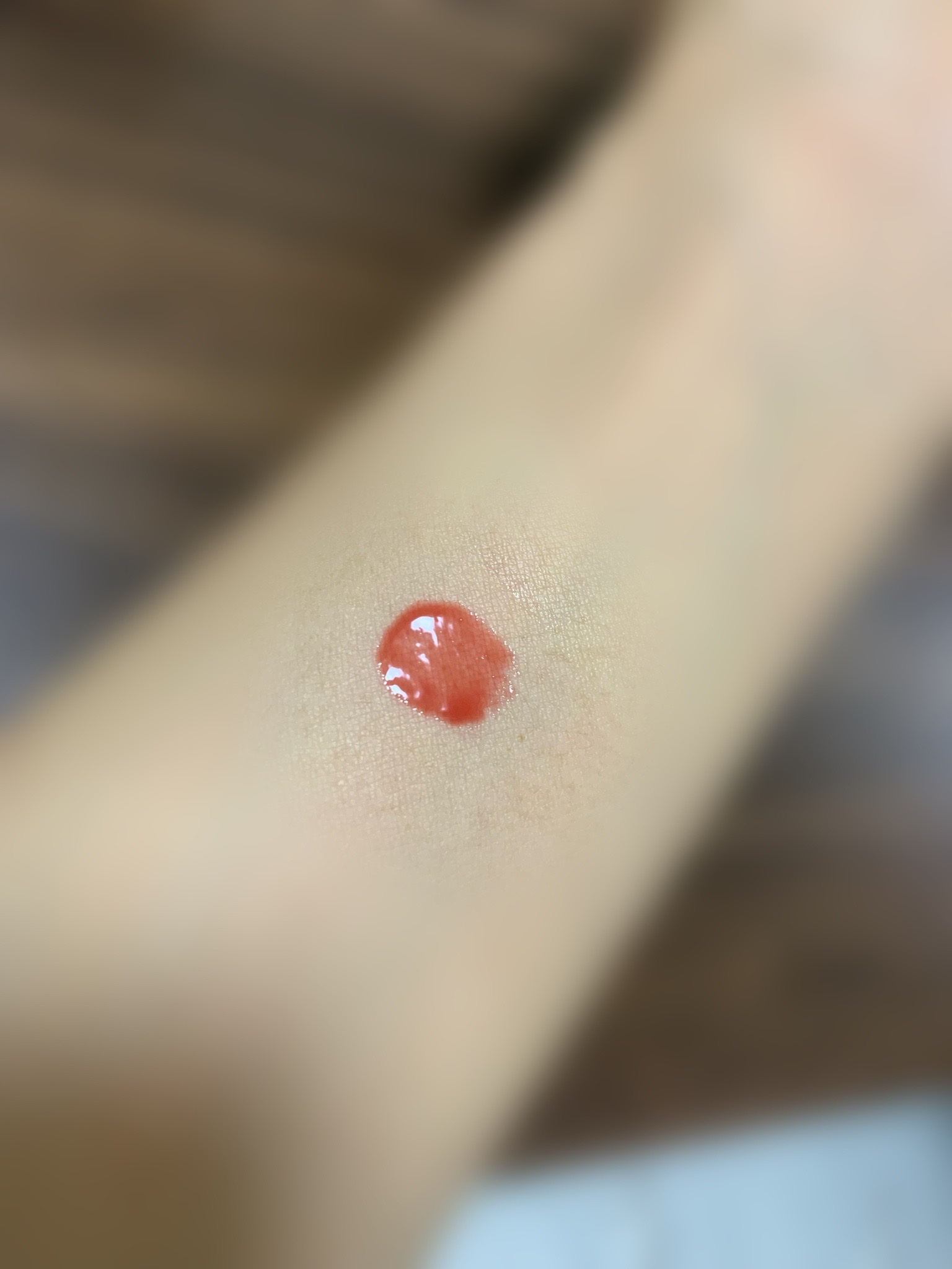 フィー 3Dボリューミングティント 12 フィグディップ/fwee/リップティントを使ったクチコミ（3枚目）