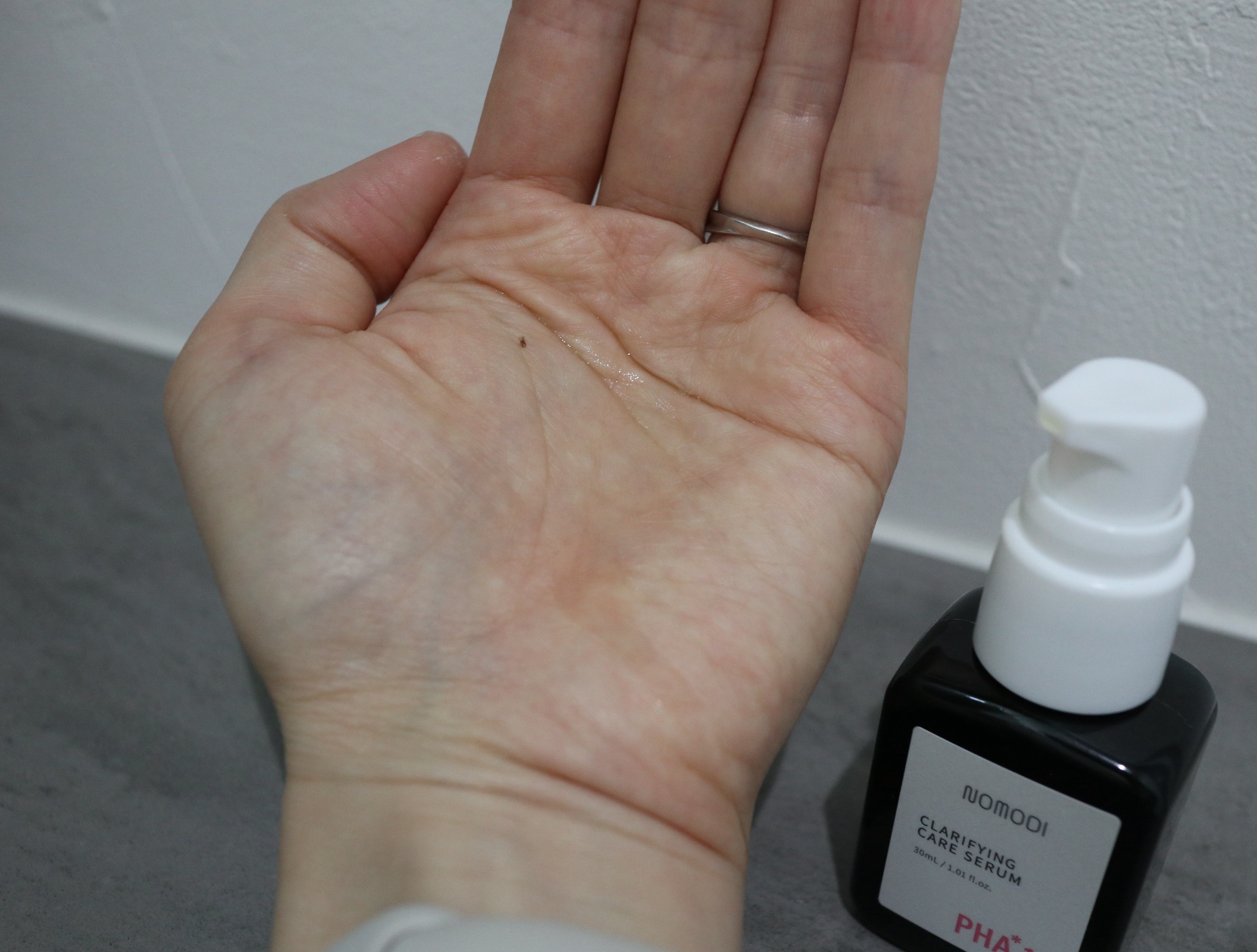 クラリファイング　ケア　セラム/ノモディ/美容液を使ったクチコミ（2枚目）