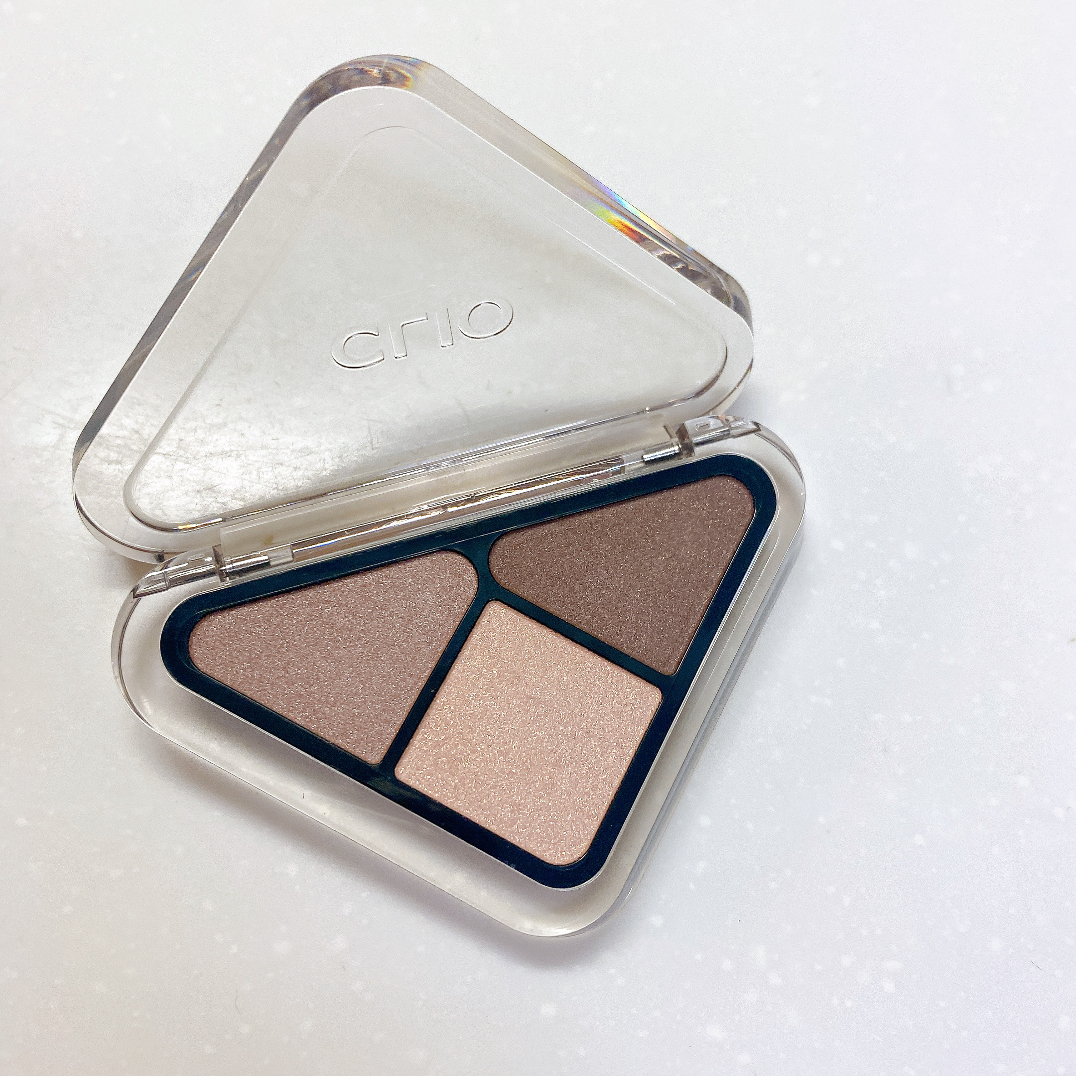 エッセンシャル シャドウ タップ/CLIO/アイシャドウパレットを使ったクチコミ（2枚目）