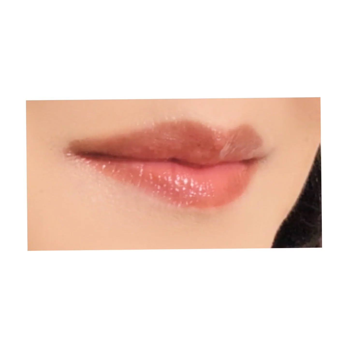 コンフォート リップオイル インテンス/CLARINS/リップグロスを使ったクチコミ（3枚目）