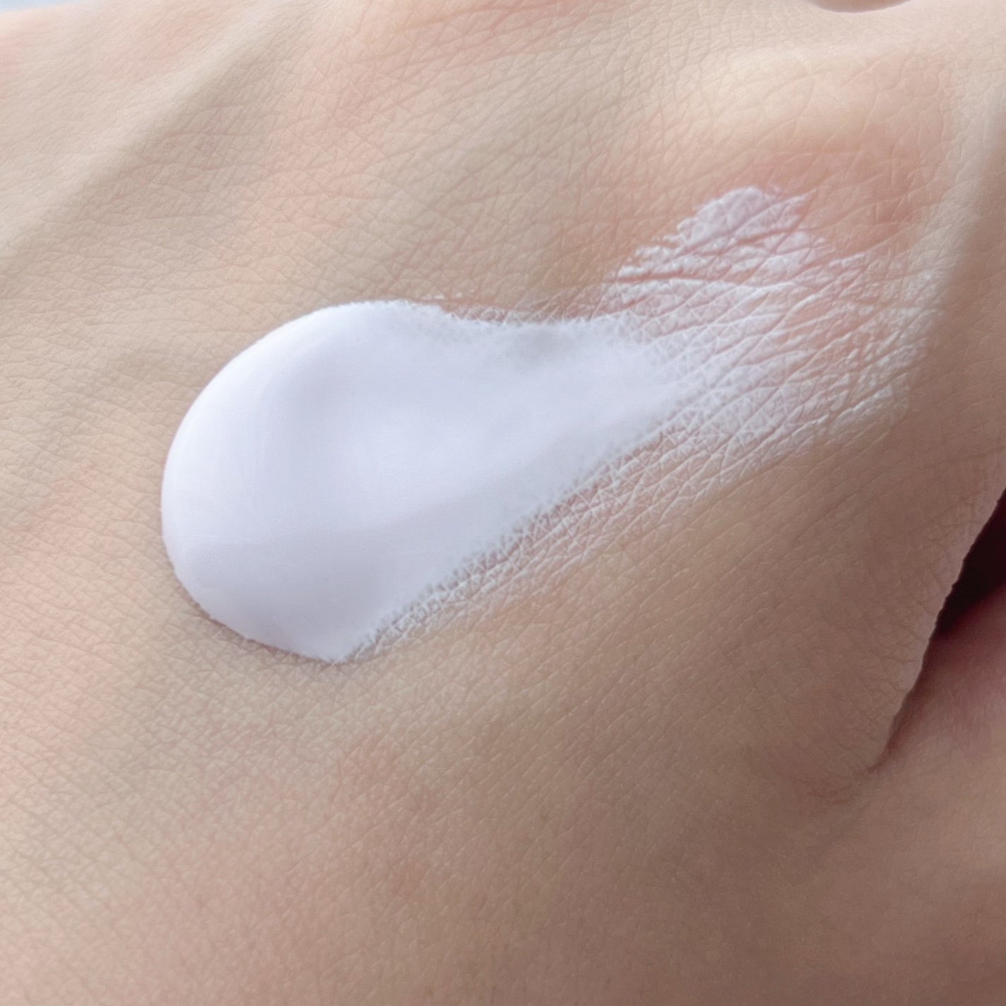 ダルバ ウォータフル トーンアップ サンクリーム(パープル)/ダルバ/日焼け止めクリームを使ったクチコミ(2枚目)